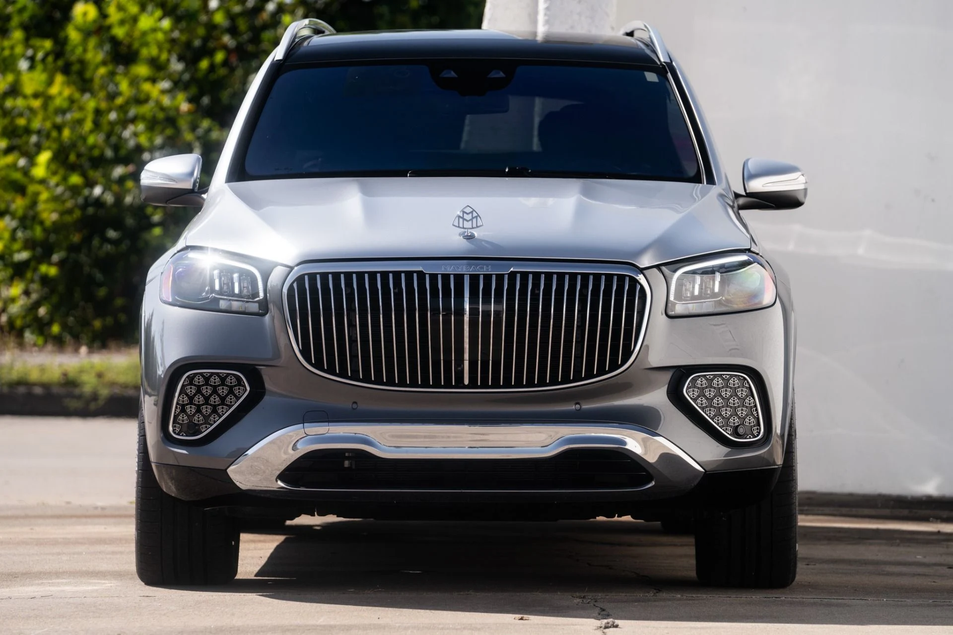 mph014_2749596963_Used_2024_Mercedes_Benz_GLS_Mercedes_Maybach_GLS_600_4_MATIC_1758921516_28db86e901