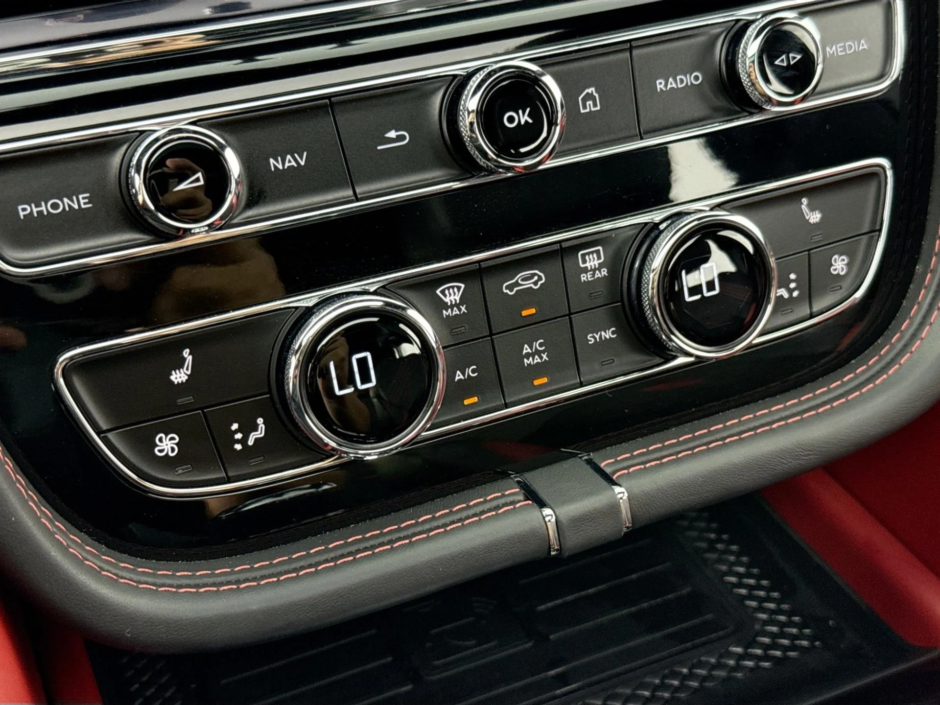 mph014_2757978486_Used_2022_Bentley_Bentayga_S_V8_1785194990_876e2b92de
