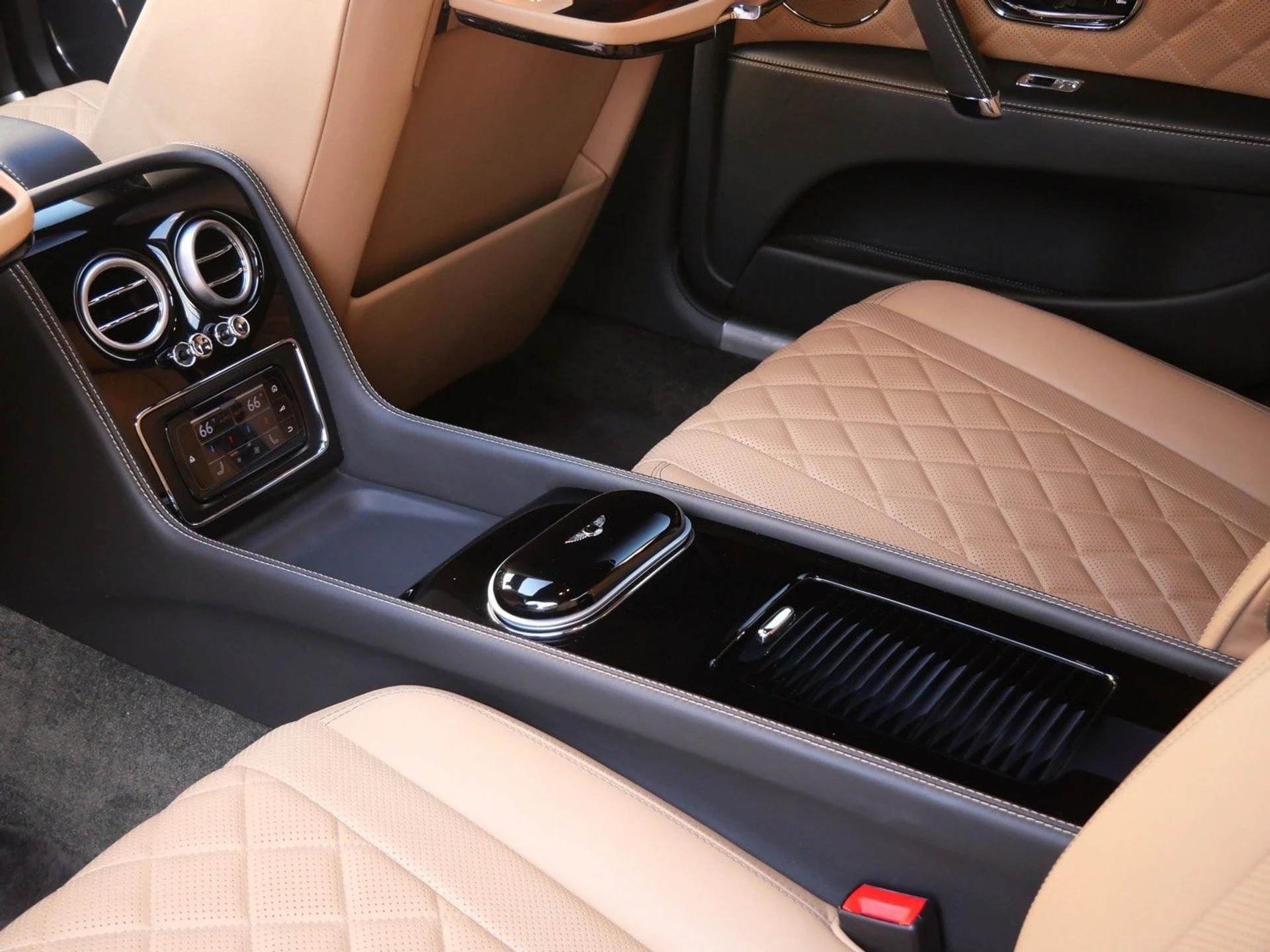 mph014_2765774801_ef88813cff7e513ffceb59b6e779c0edx_3d84e921c6