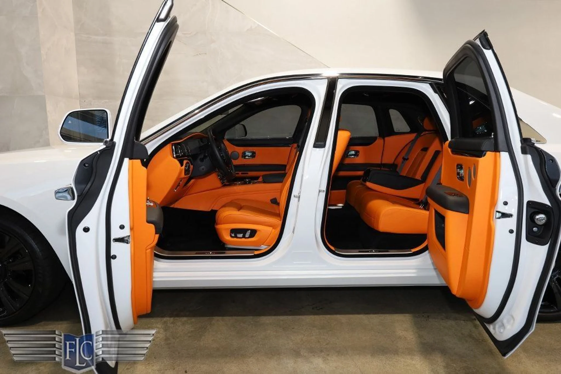 mph014_2766925842_used_2021_rolls_royce_ghost_withghostpackage_9689_21336772_15_1024_95cc75c216