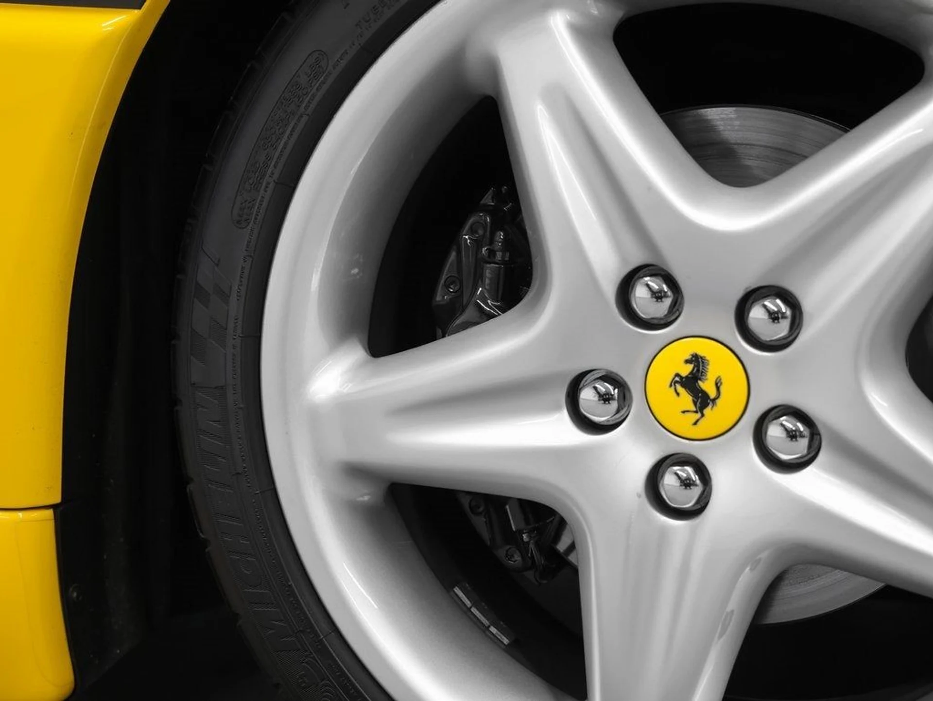 mph014_2770939497_15_a2d8f93e9a