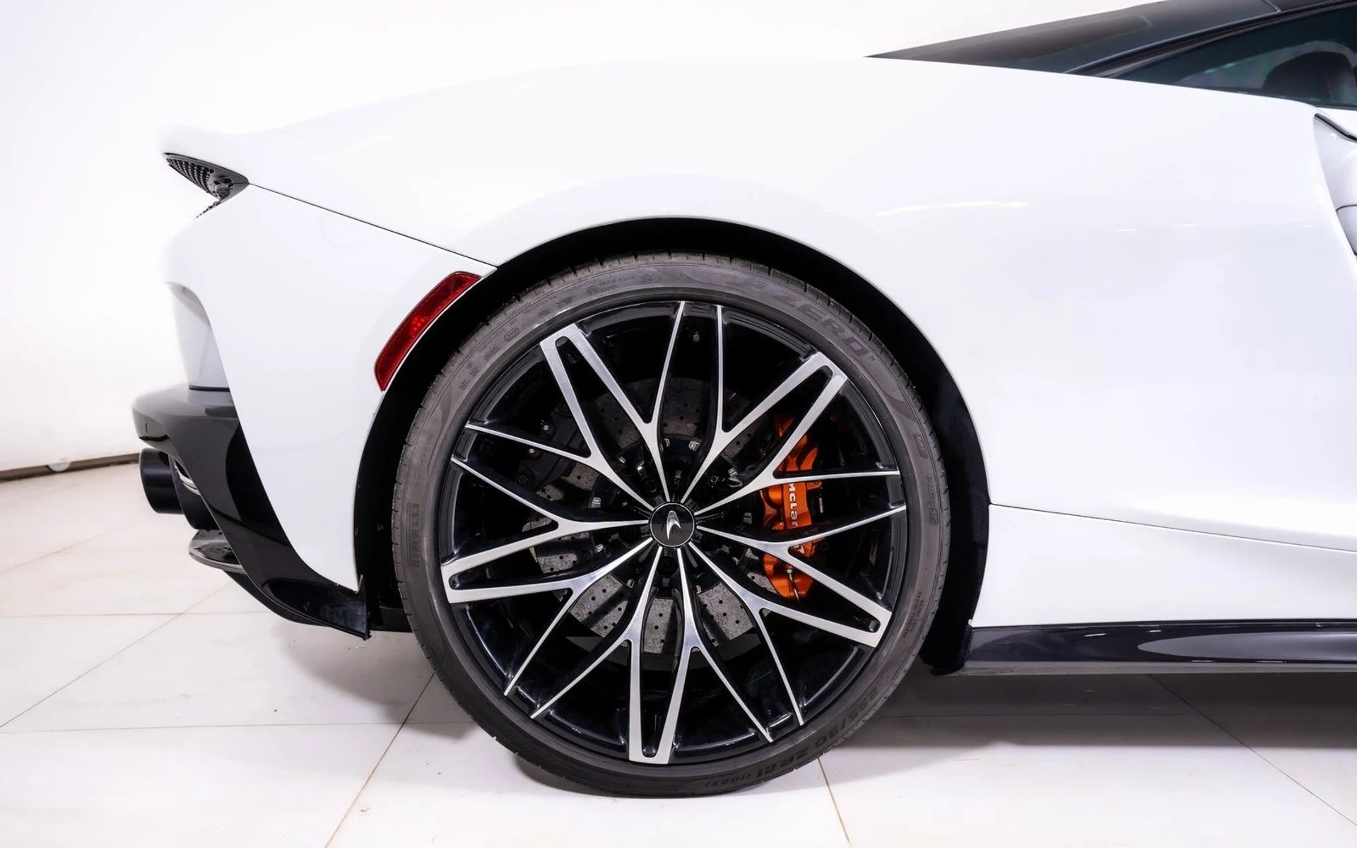 mph014_2773155198_ee20be68a4e6a2646f8101ab7c6d7d37x_5ef064b683