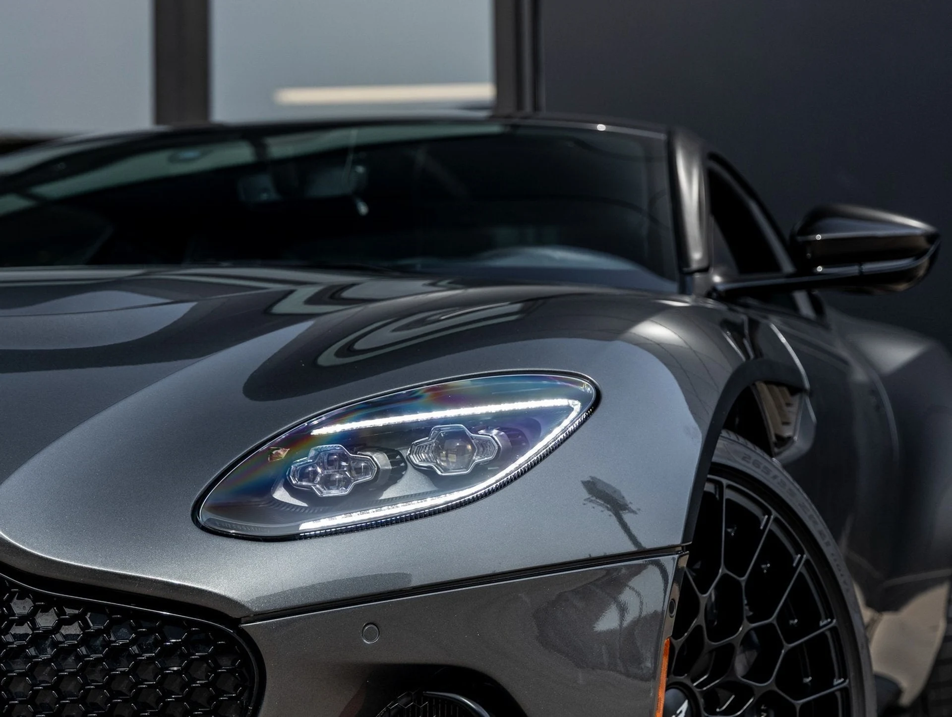 mph014_2773552266_15_f4edd58488