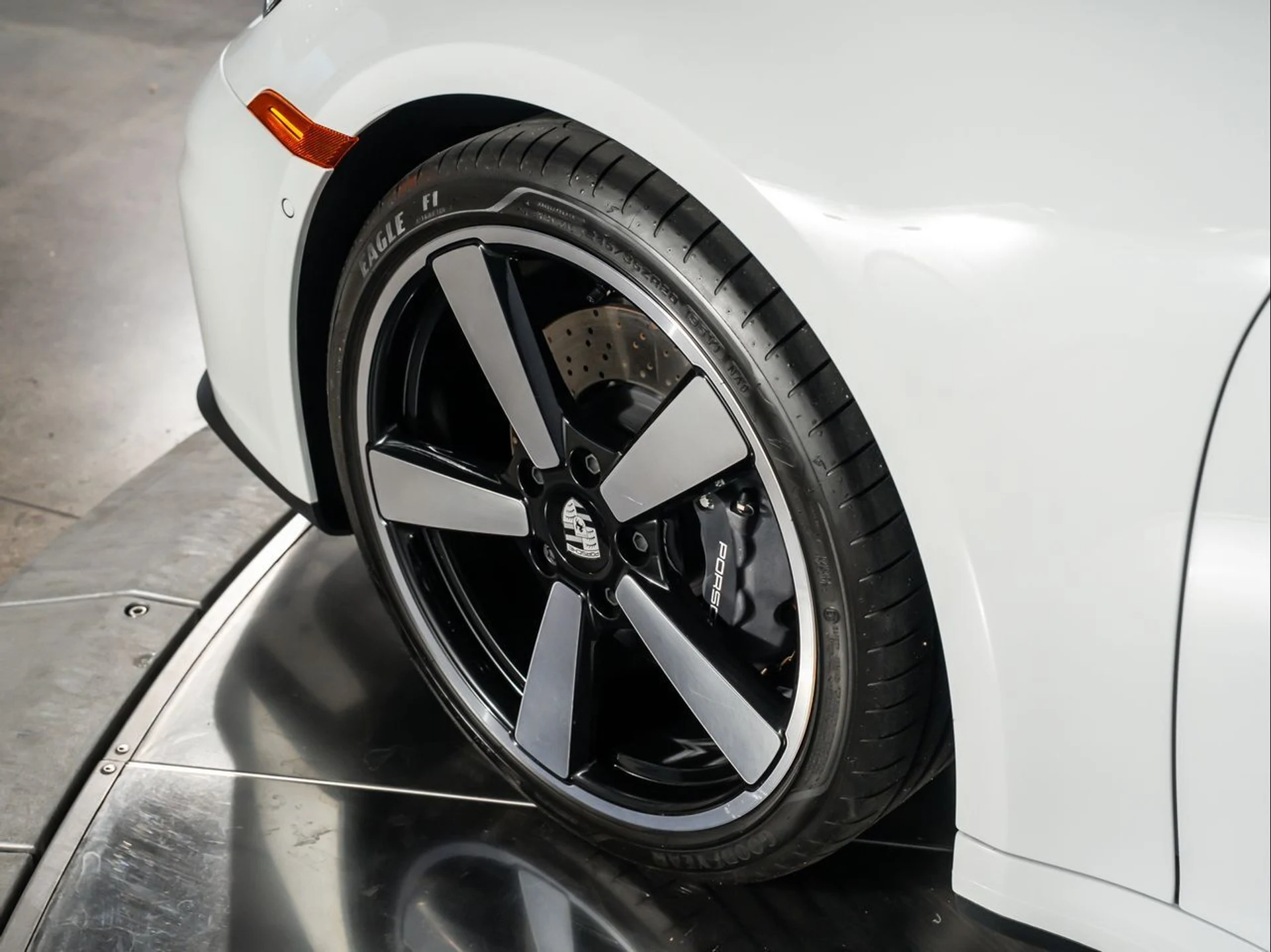 mph014_2775791711_ea41682abe0ee82bf84146fee632cd8c_71635f5b51