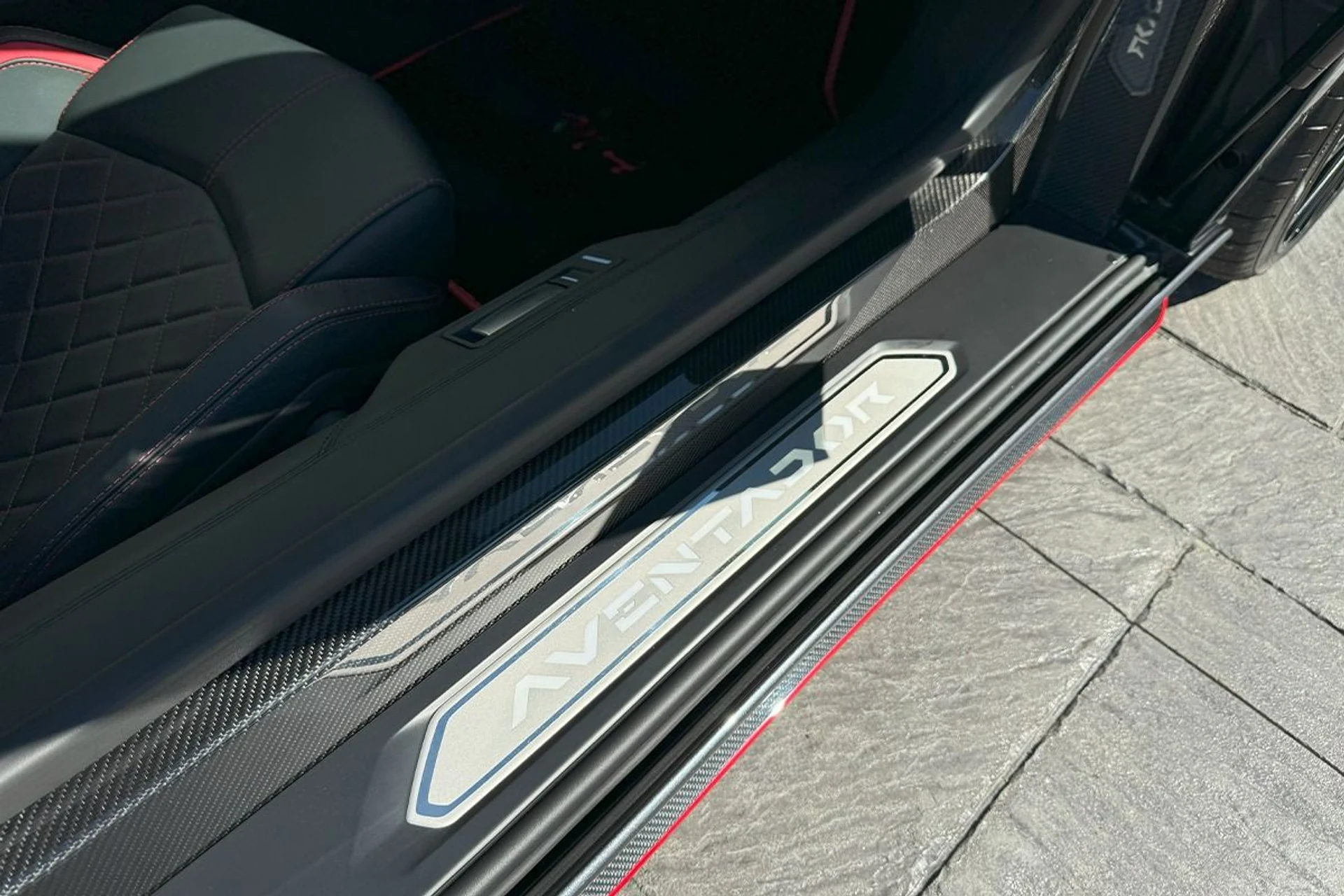 mph014_2777905333_Used_2018_Lamborghini_Aventador_S_LP_740_4_S_1743433234_cba17f88c4
