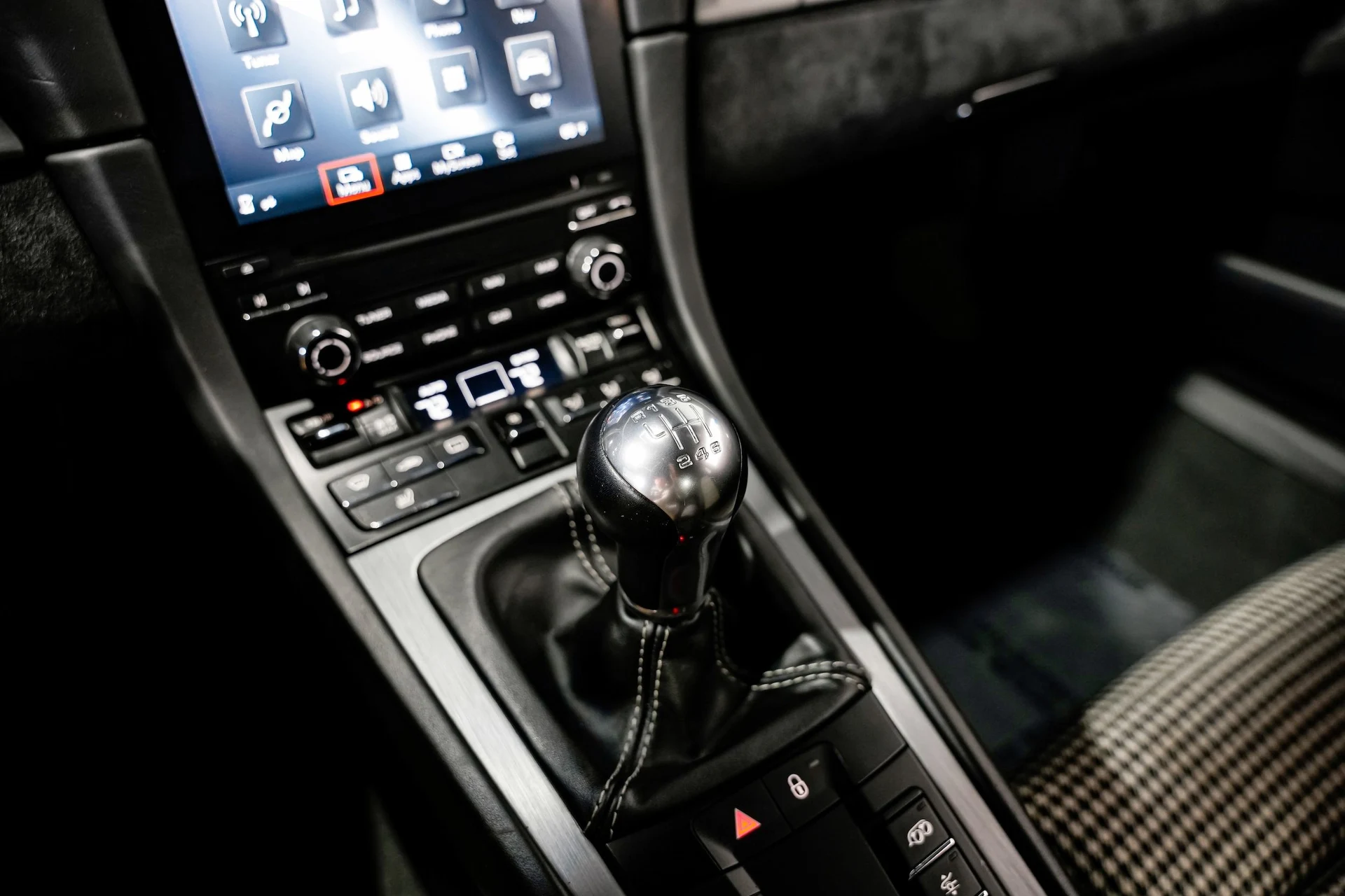 mph014_2790832861_f94d0c2934378cca21193173b7af4f19x_d92ad019c3