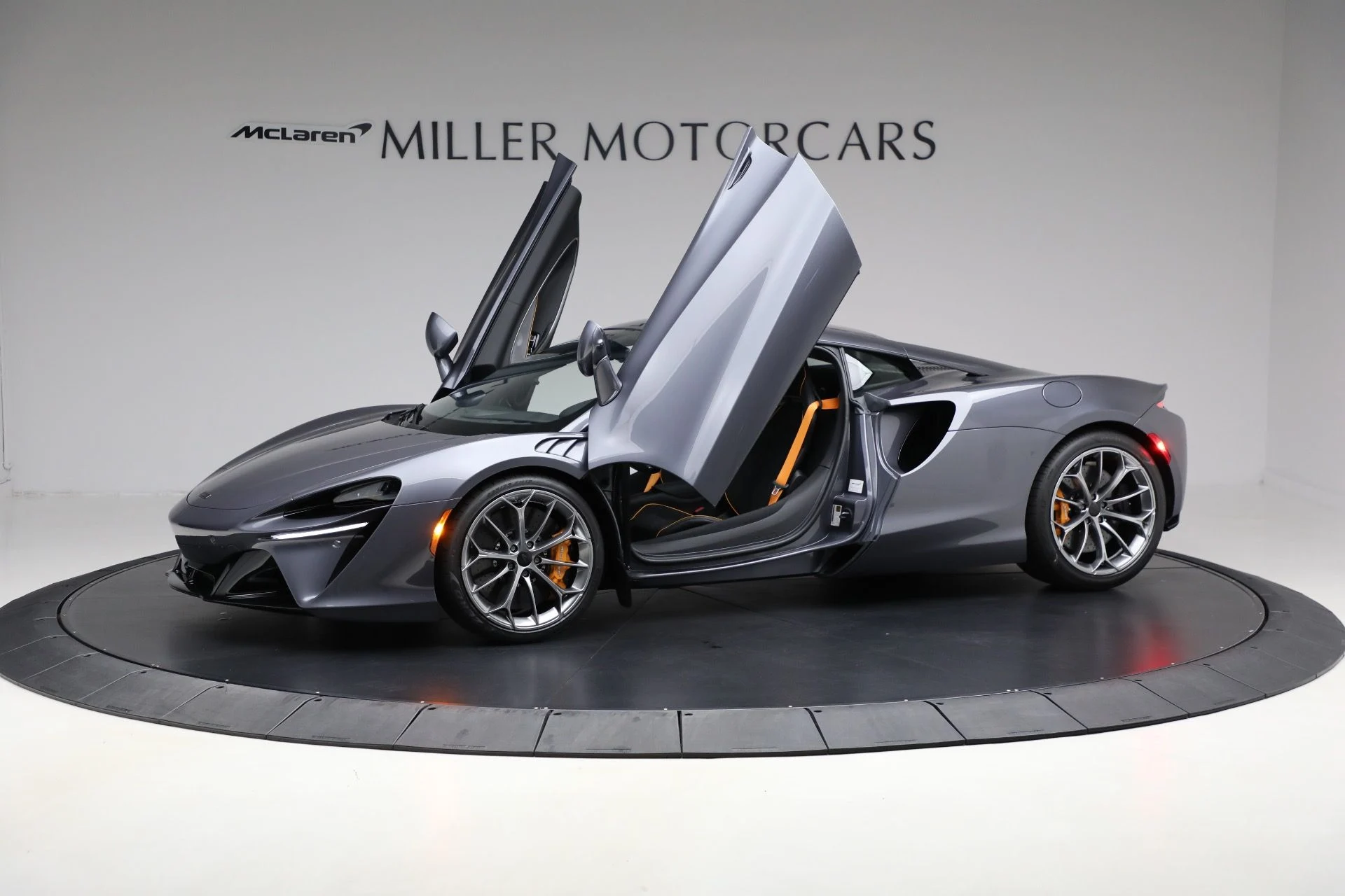 mph014_2799958444_New_2025_Mc_Laren_Artura_Vision_a7c02d374b
