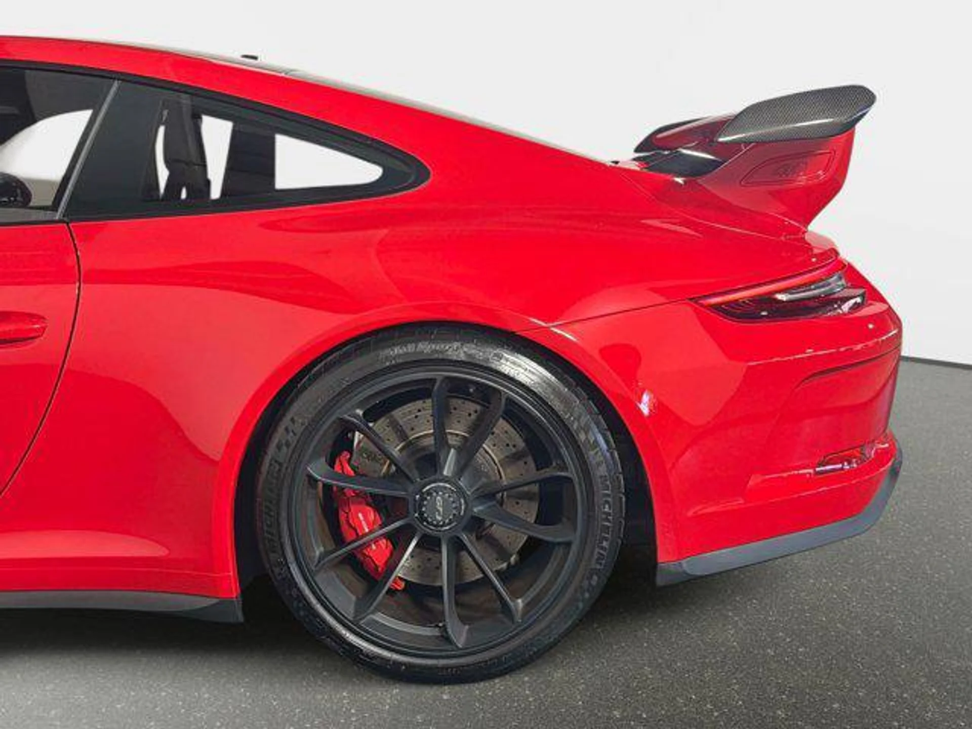 mph014_2800567325_H0dvbzq_Daqn_E_My3m_Zs_Z3_Ogyqd70_a9f90ed17d