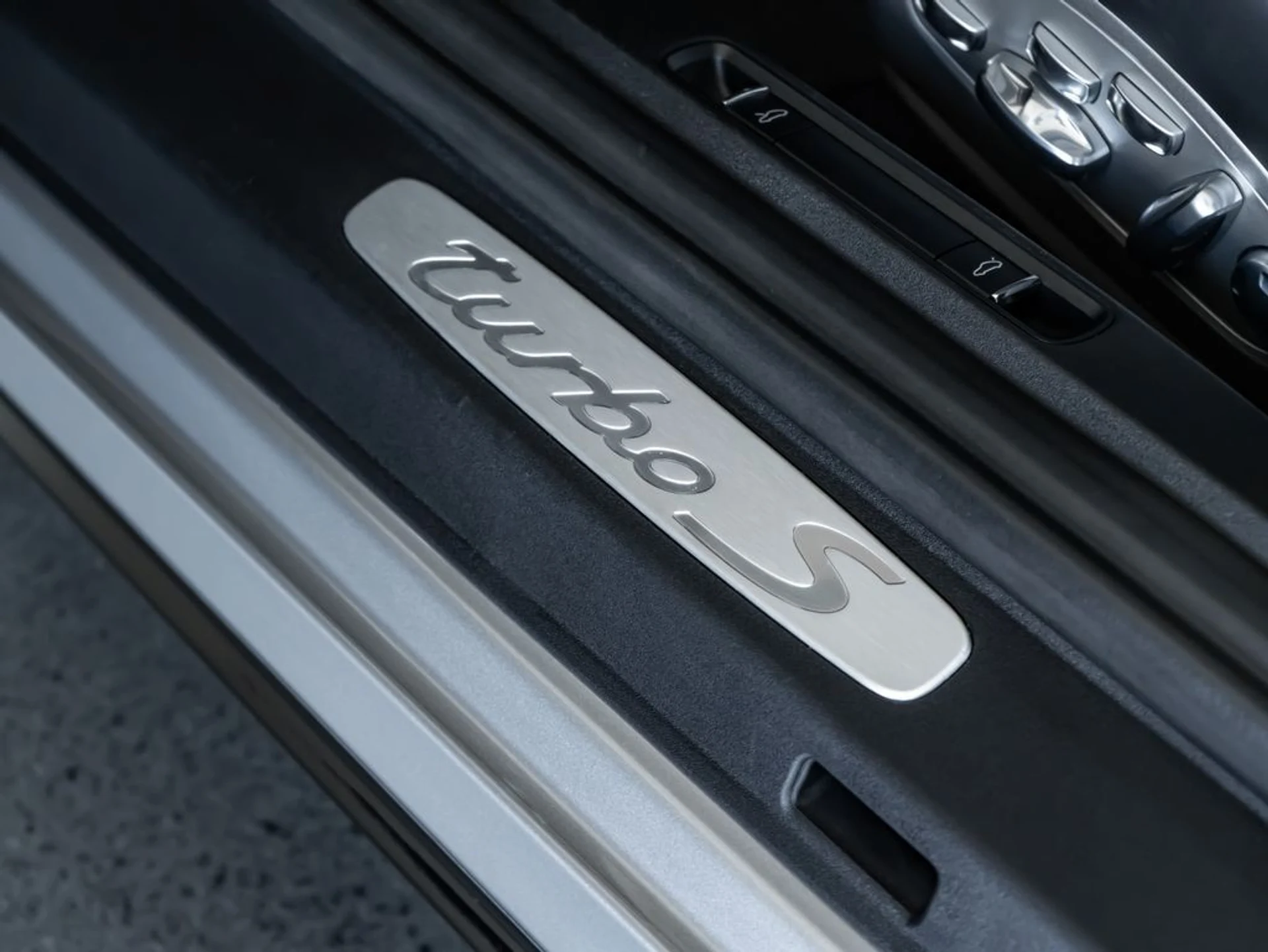 mph014_2801272004_dd80ae580687a90785478a6c356e3c7e_7c0ef822f6