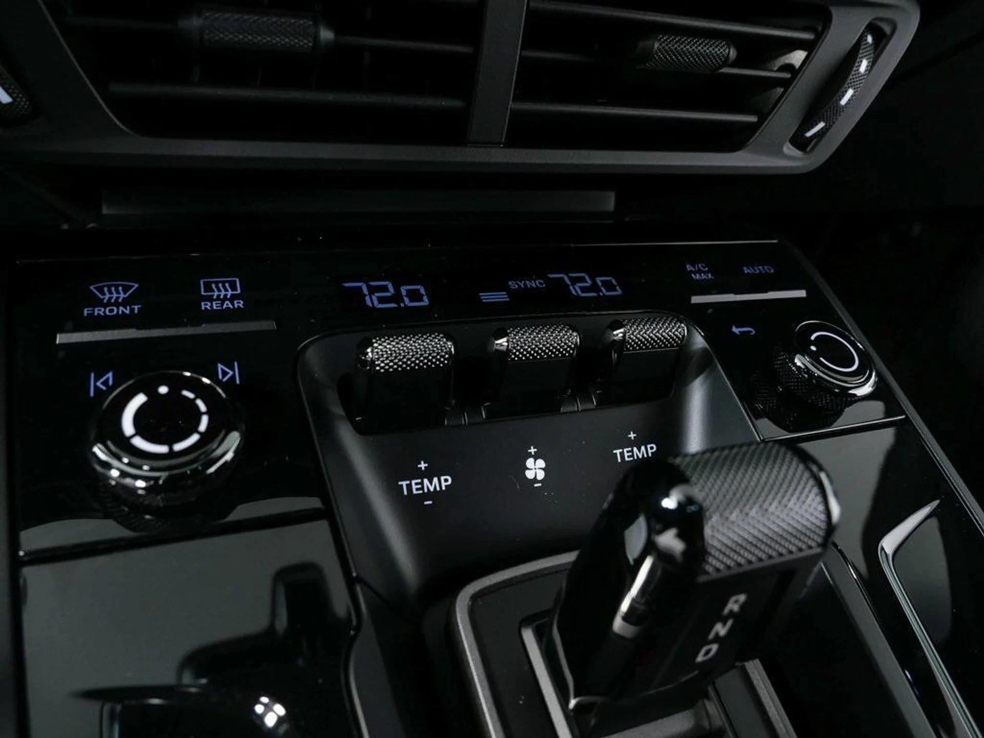 mph014_2808263365_v_Bh0e_A_Djes5f_Vhm_XG_Wyp_Hw_Rd_PIM_a2a032310f