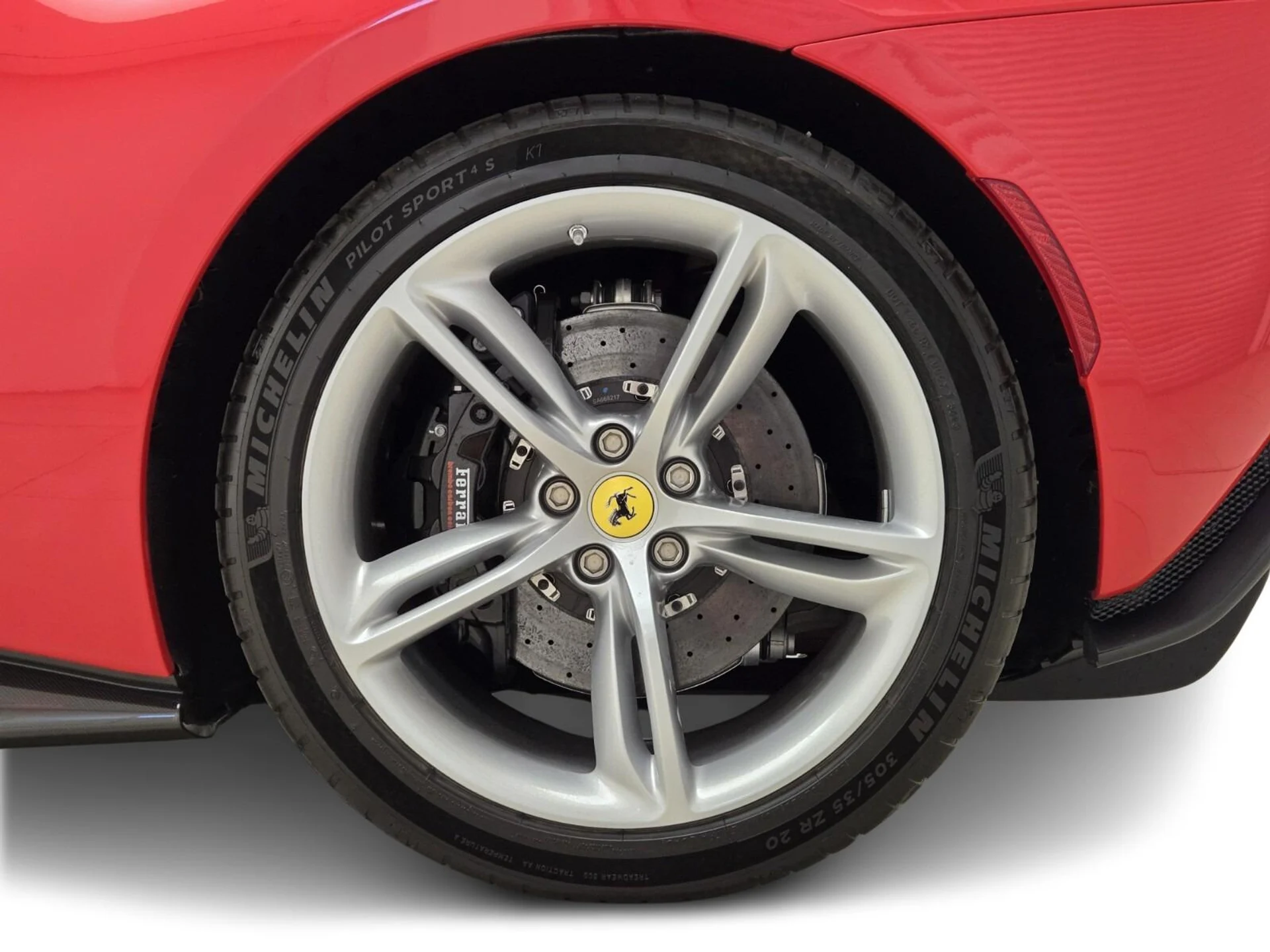 mph014_2812867340_Used_2022_Ferrari_296_GTB_1755757544_b8129c9018