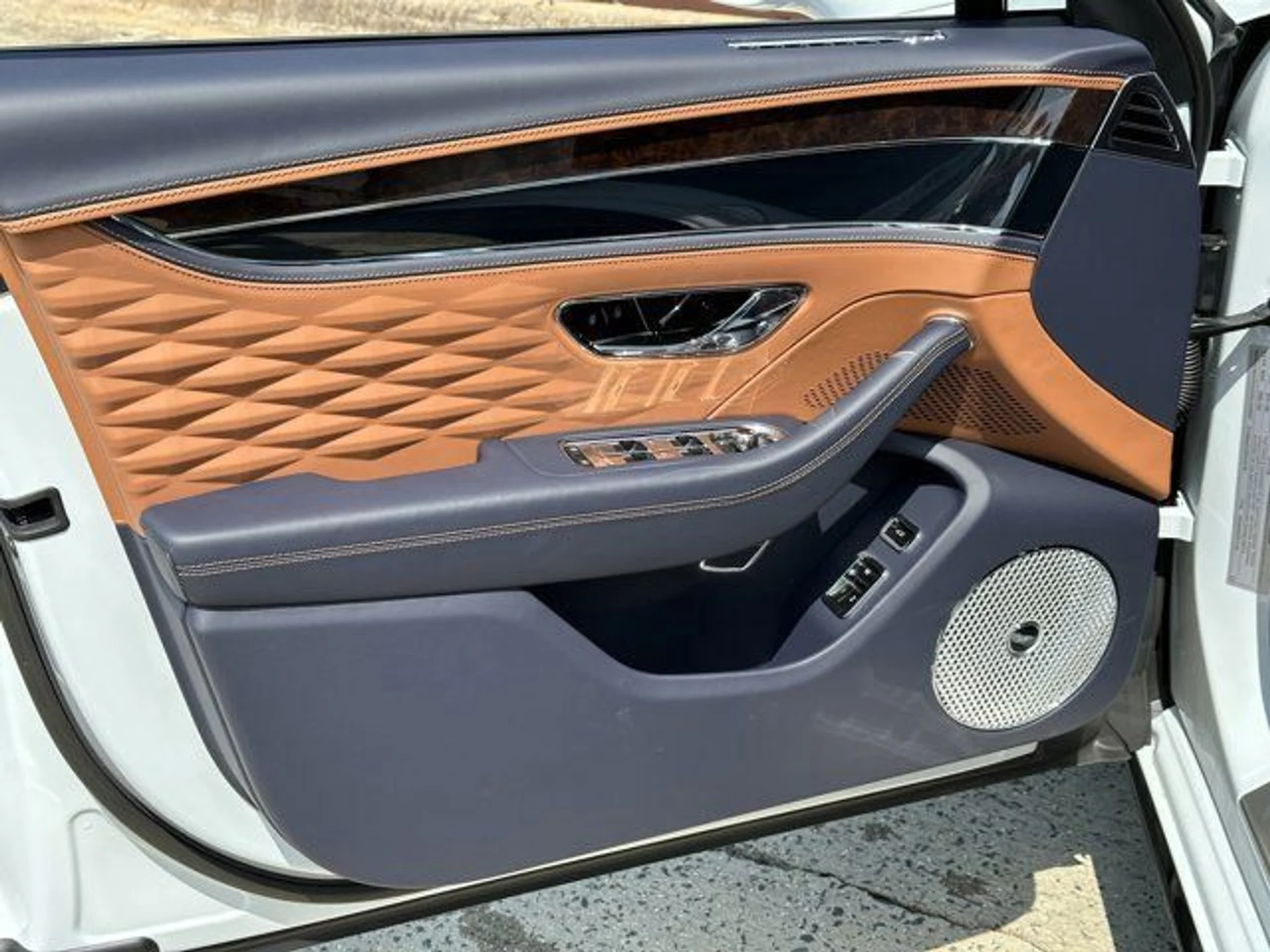 mph014_2818853394_1d3b9d164be140bd8d9746d98198573a_458fc7d36f