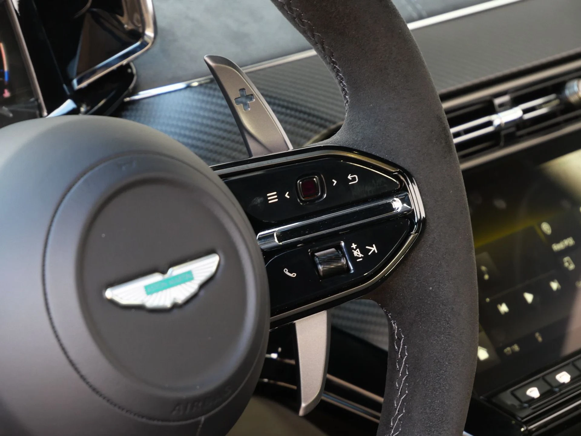 mph014_2818902902_41850802b742a56b3212ab3b627c92e8x_bbbe873c5d