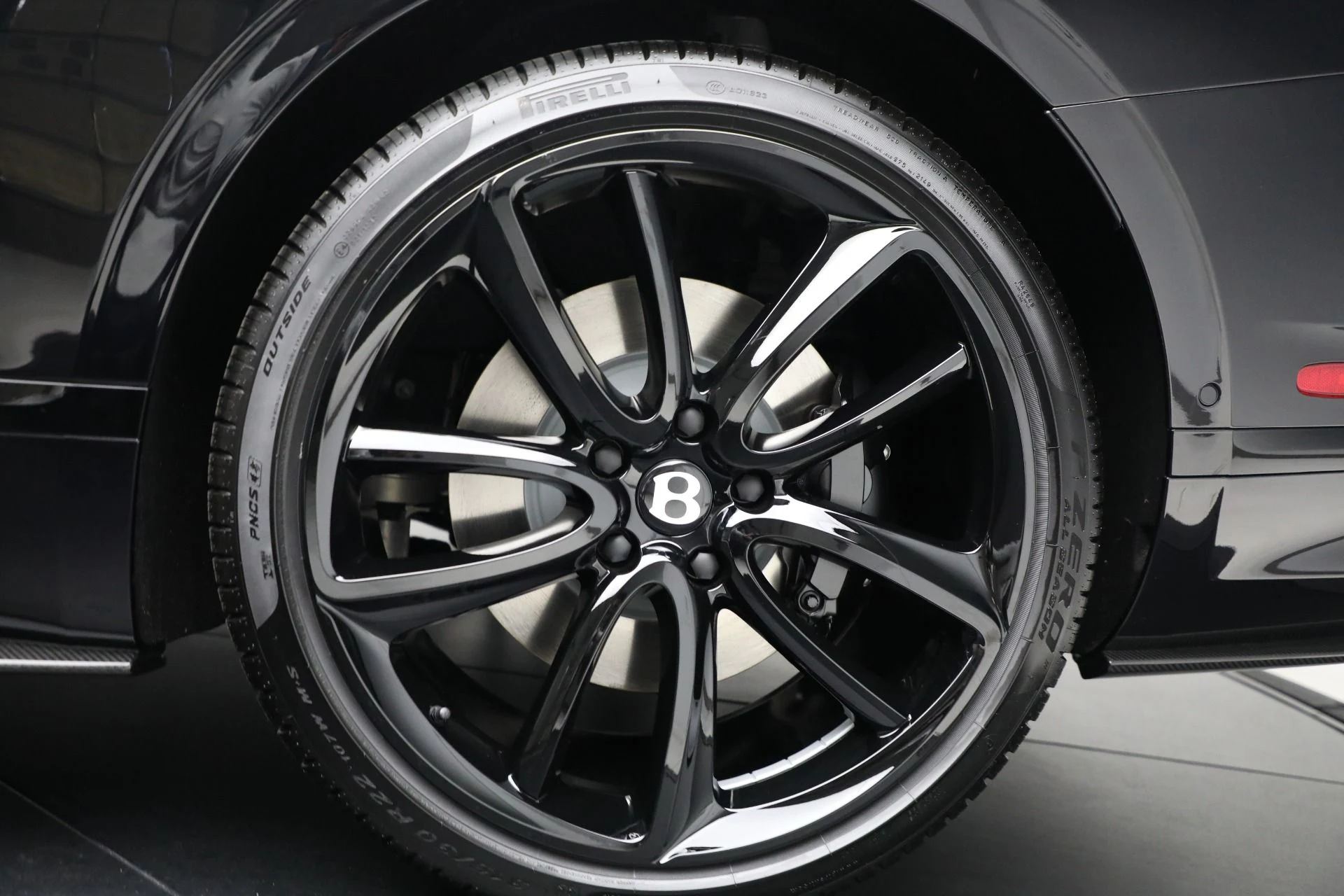 mph014_2826928774_Used_2024_Bentley_Continental_GT_Edition_8_1761169449_6f6b98f779