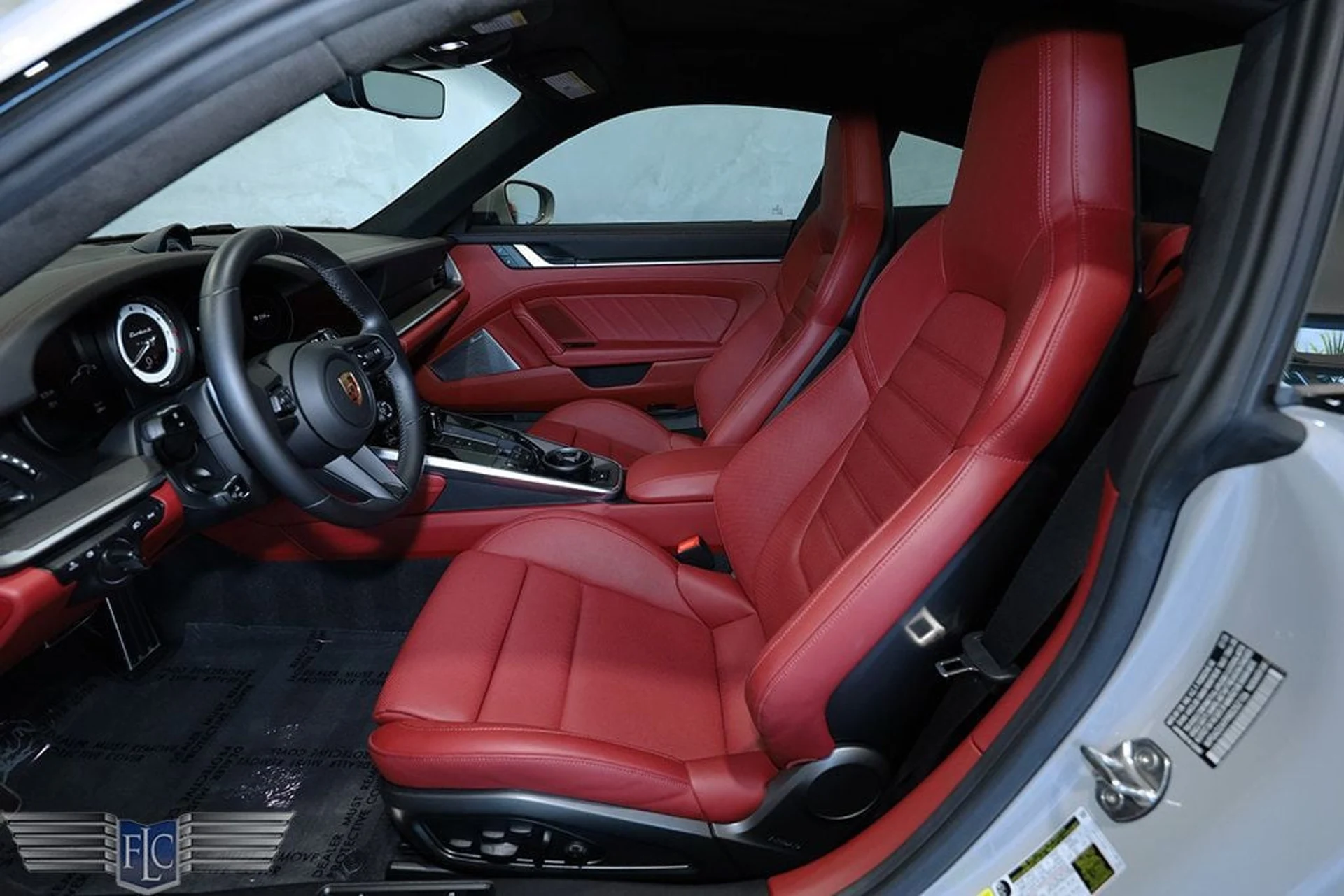 mph014_2826957692_used_2024_porsche_911_turboscoupe_9689_22892492_15_1024_1af1b84075