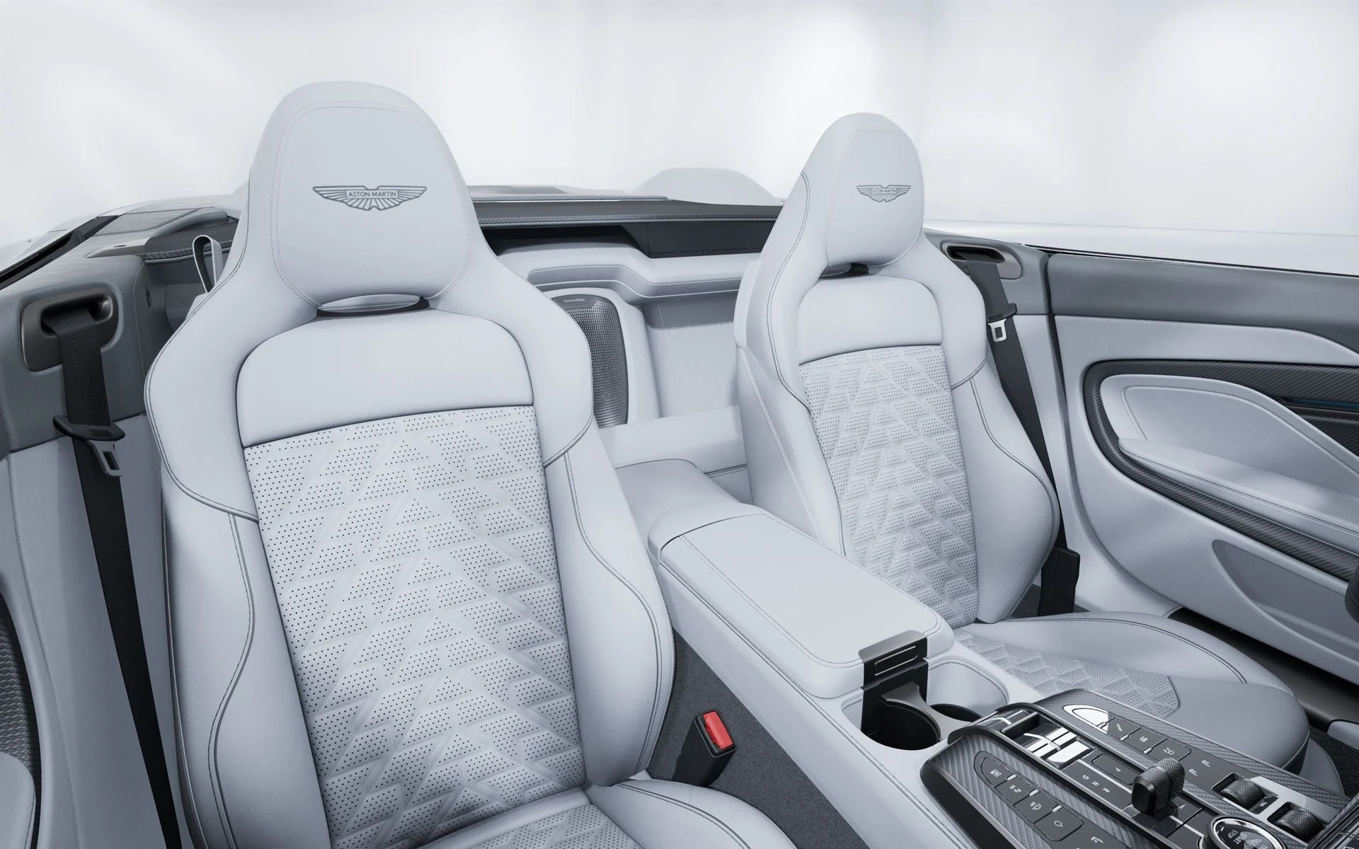 mph014_2831246059_New_2026_Aston_Martin_Vanquish_Volante_1764605359_fc64dada42