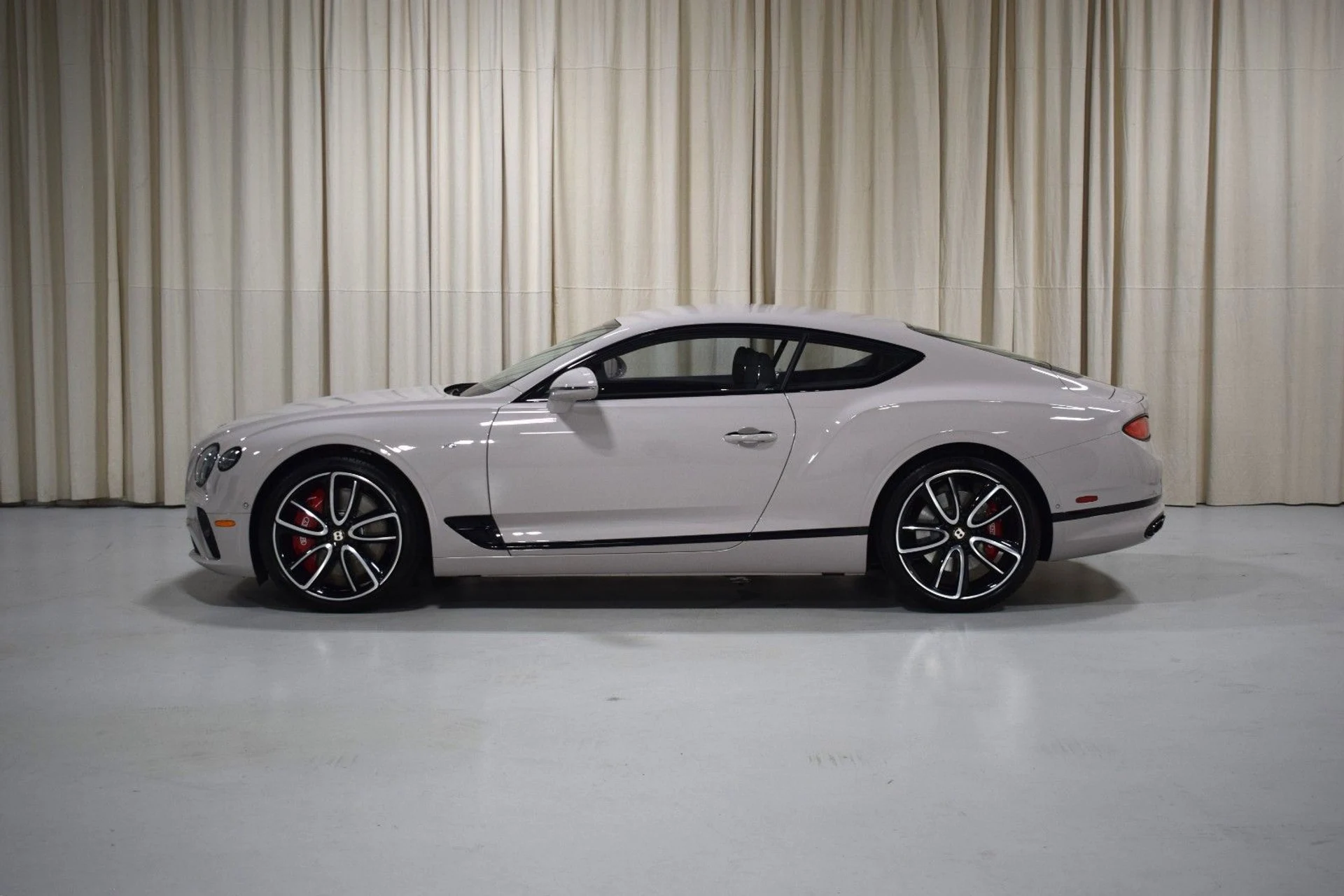 mph014_2832082064_33aece7e158e9364394f81c020729be9x_70d2baccfd
