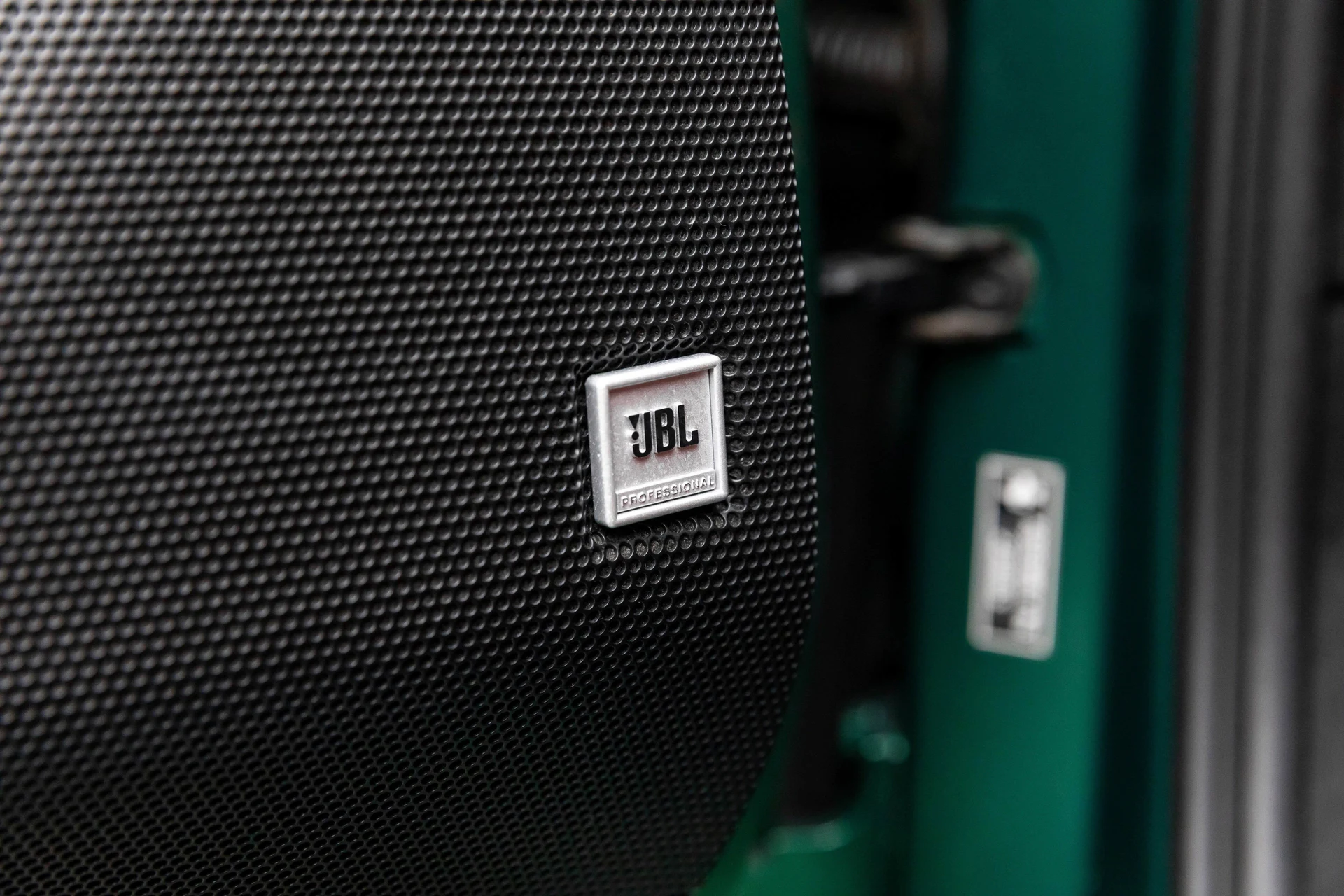 mph014_2832539146_a48c1a7600e54b24a6521c48c4c62312_ad9c344b0f