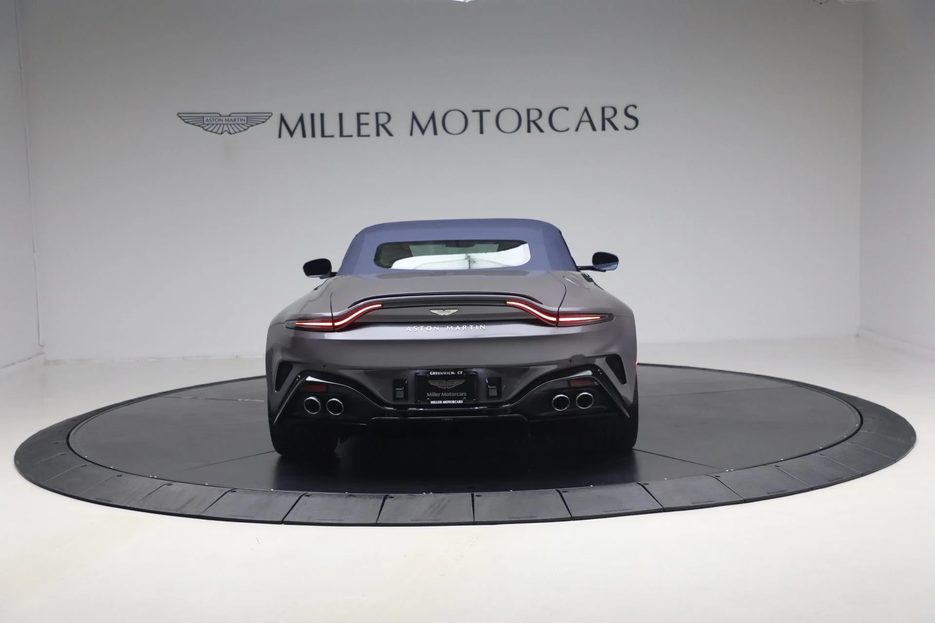 mph014_2836632886_New_2026_Aston_Martin_Vantage_S_Roadster_1786132821_1a308a3aac