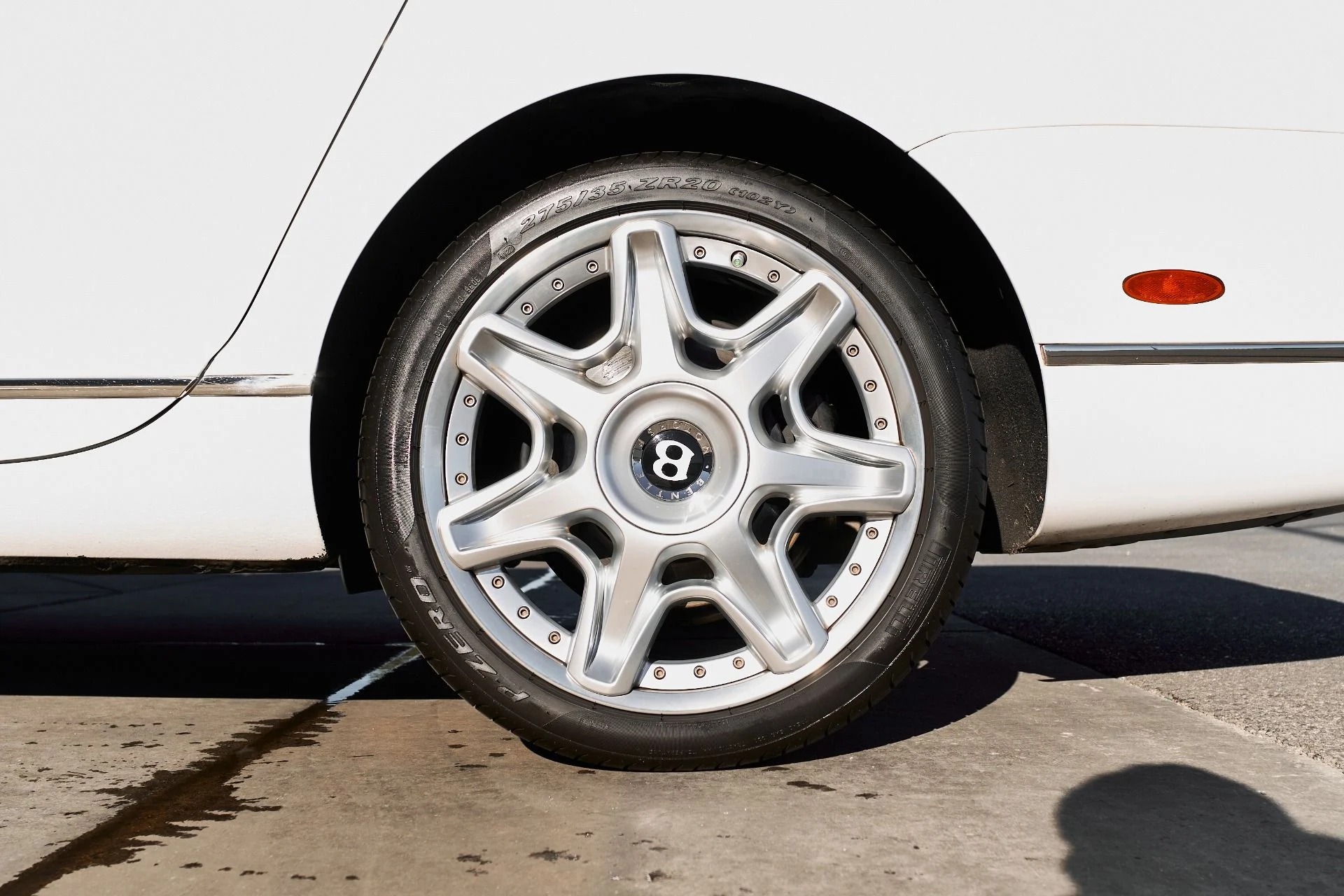 mph014_2840522458_Used_2012_Bentley_Continental_Flying_Spur_1765853738_1f135a5baf