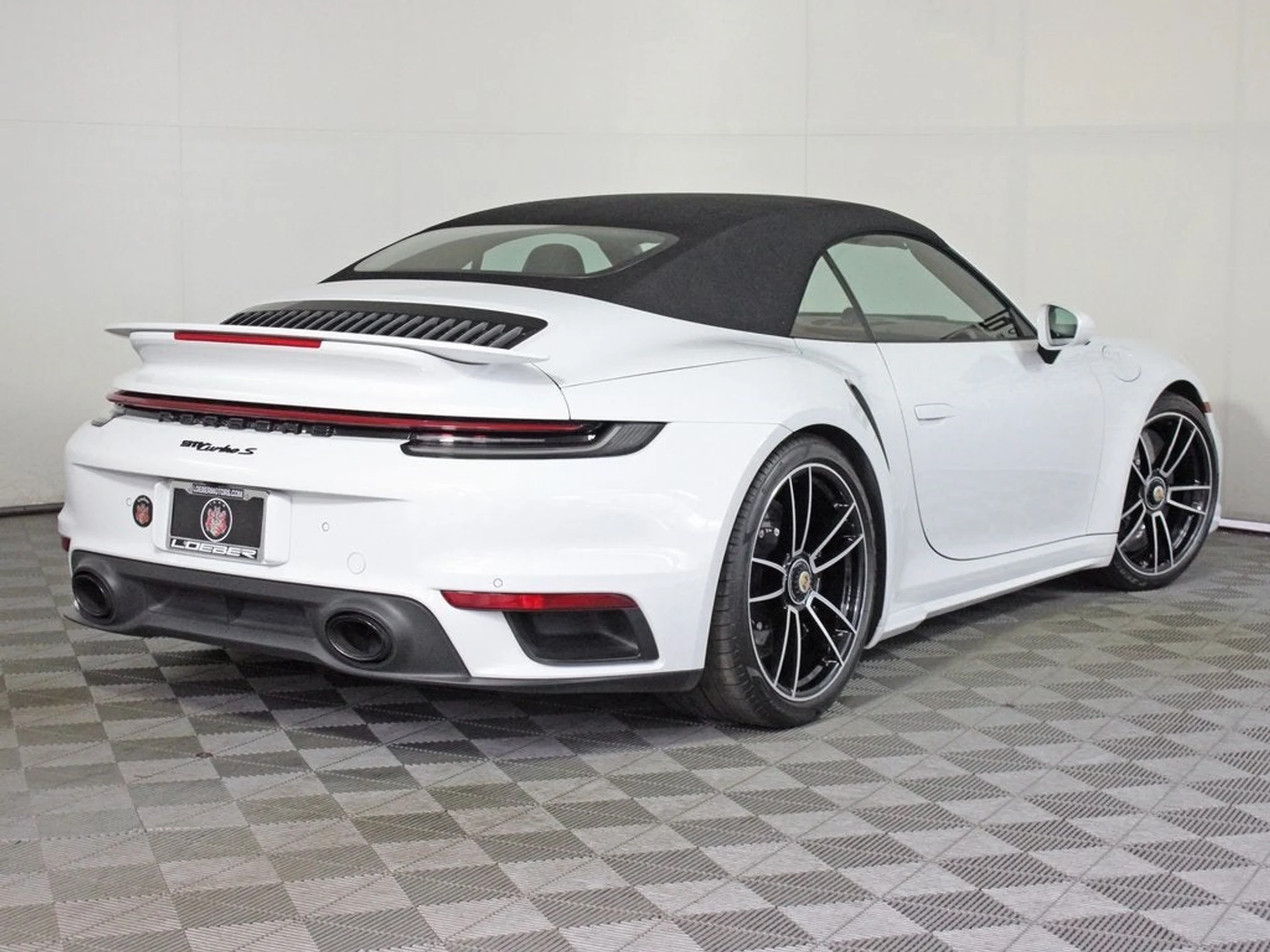 mph014_2841284734_15_9555f68c8e