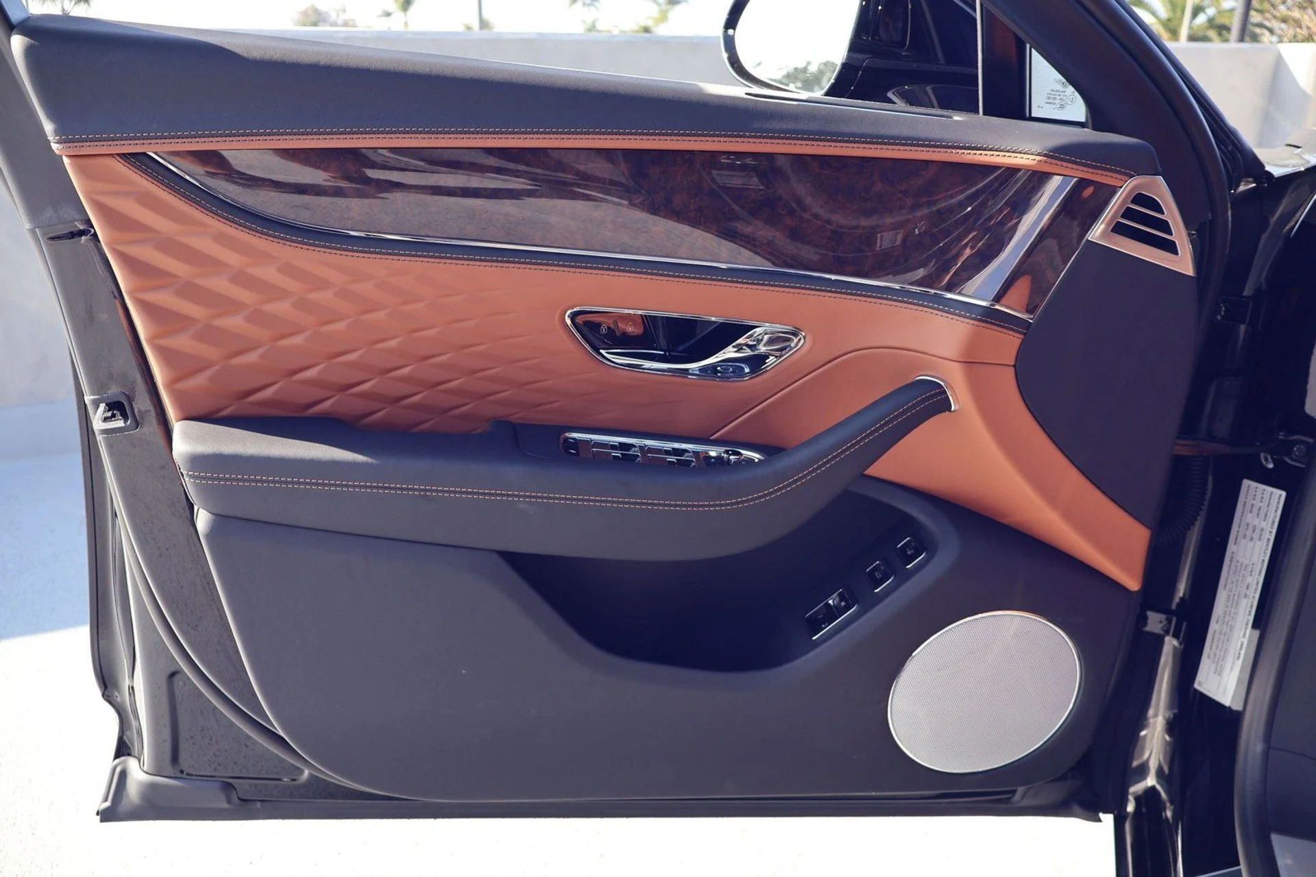 mph014_2841716805_994c60e949284340a82294b387beec7fx_163429427d