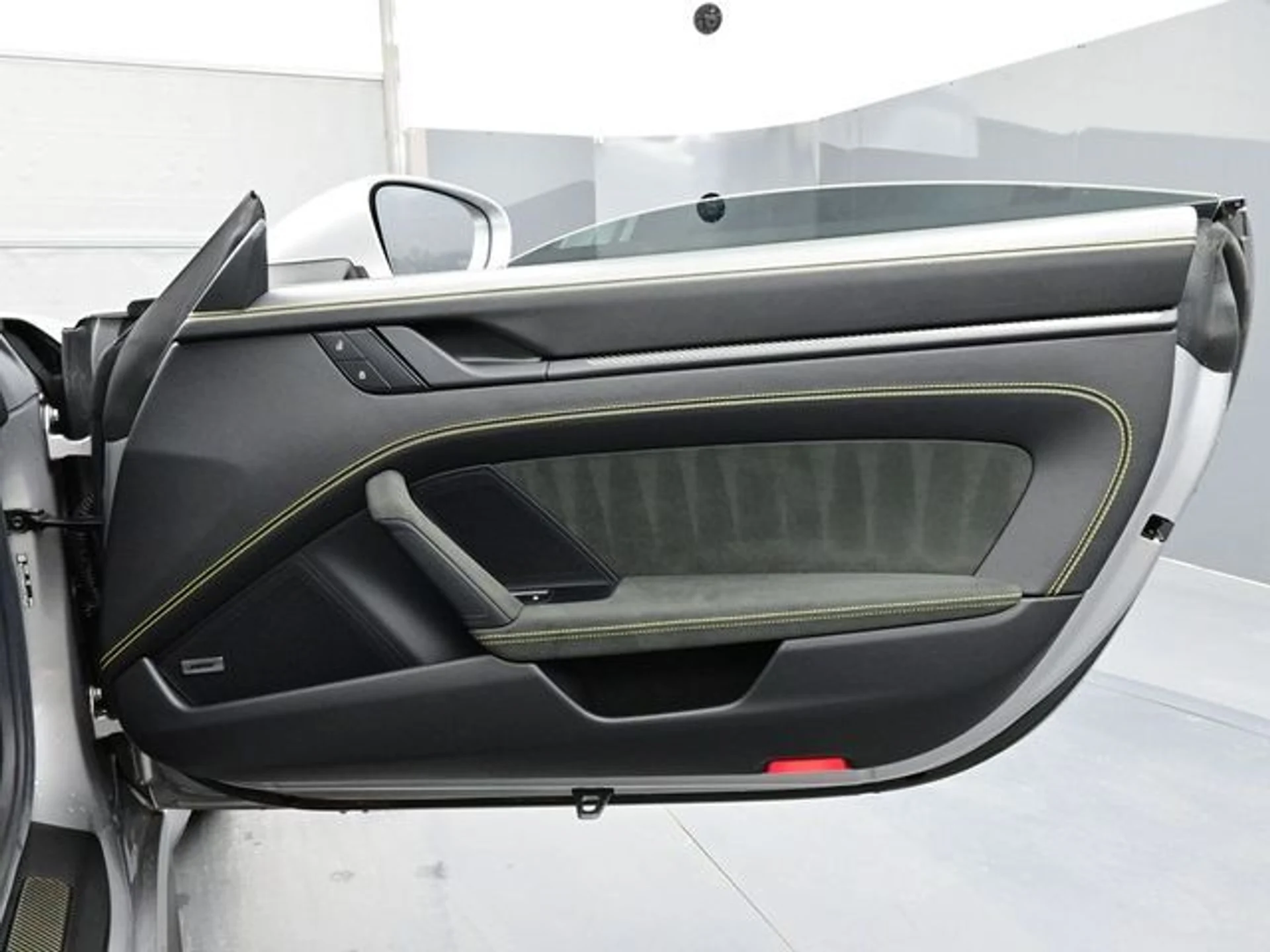 mph014_284548052_8d05b1d372fe1a0af196479996862938x_2110d6bda1