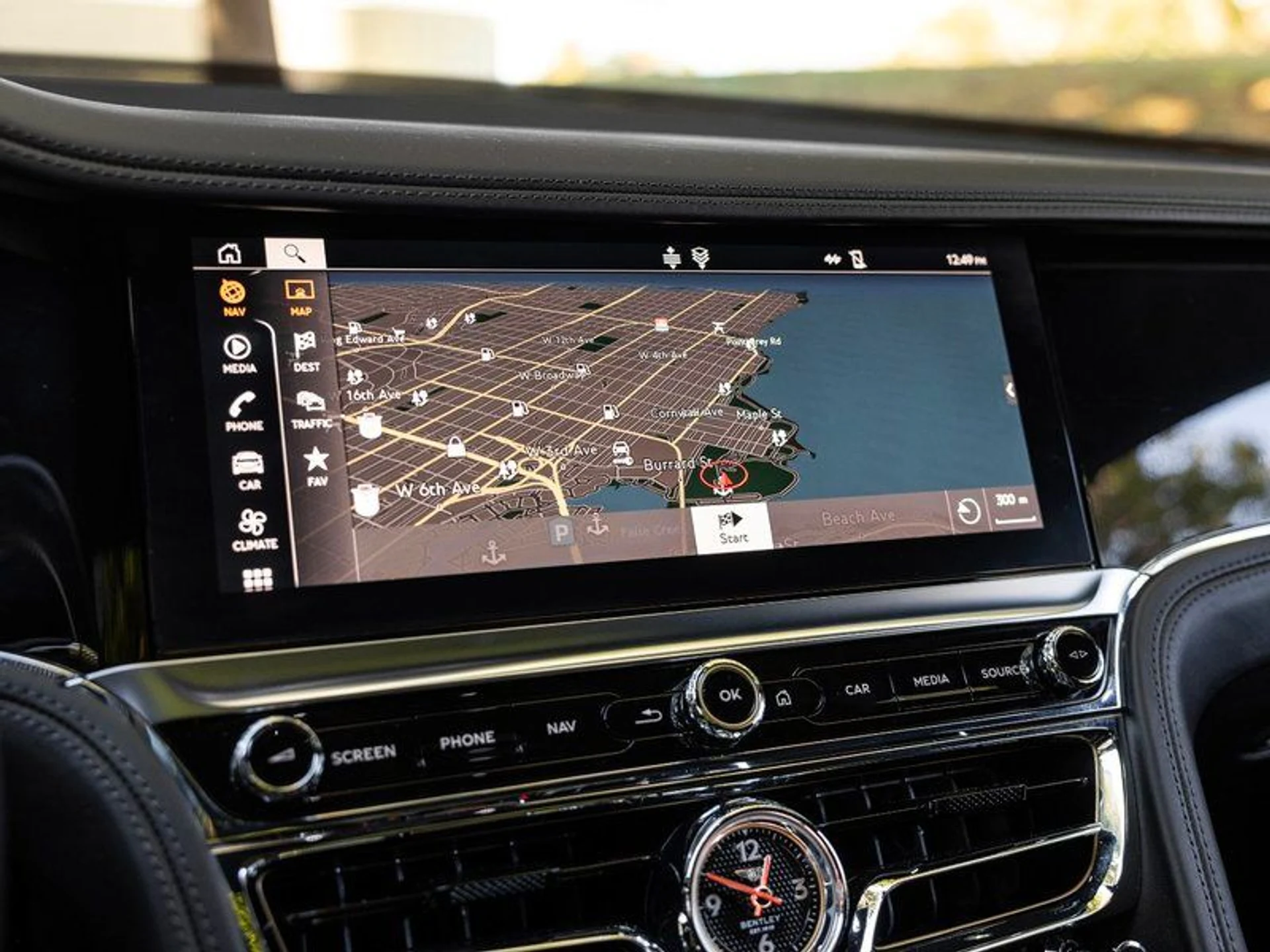 mph014_2850036977_34788849_02127_2021_bentley_flying_spur_015_cbca14ab58