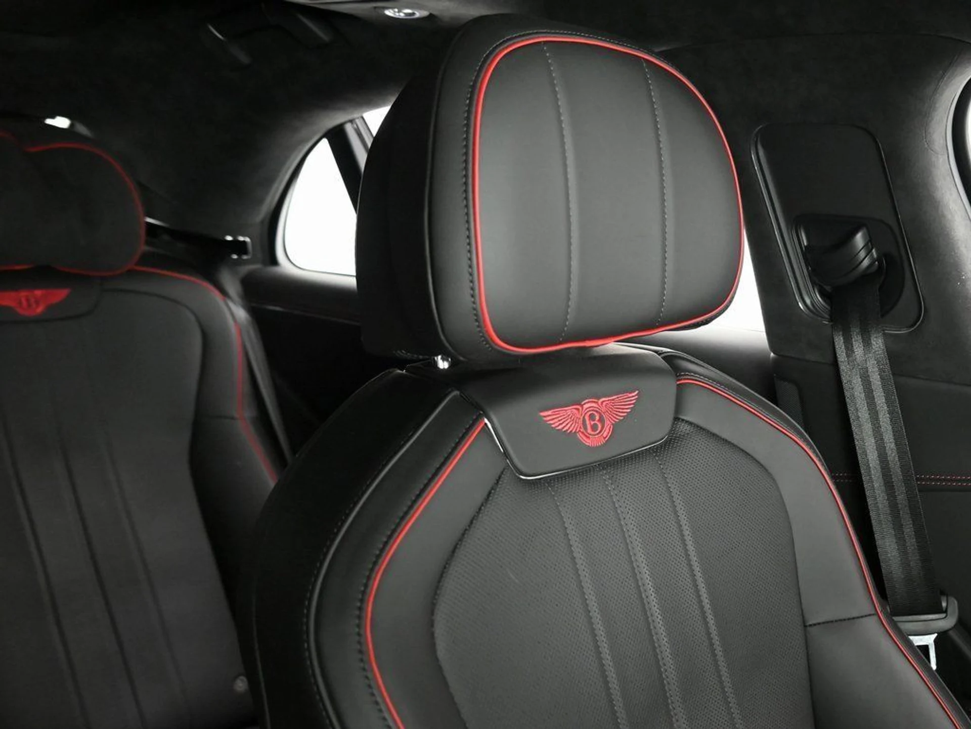 mph014_2851950221_ef62fa5ff88747649df99aafbf2f50a0_4ac9fad740