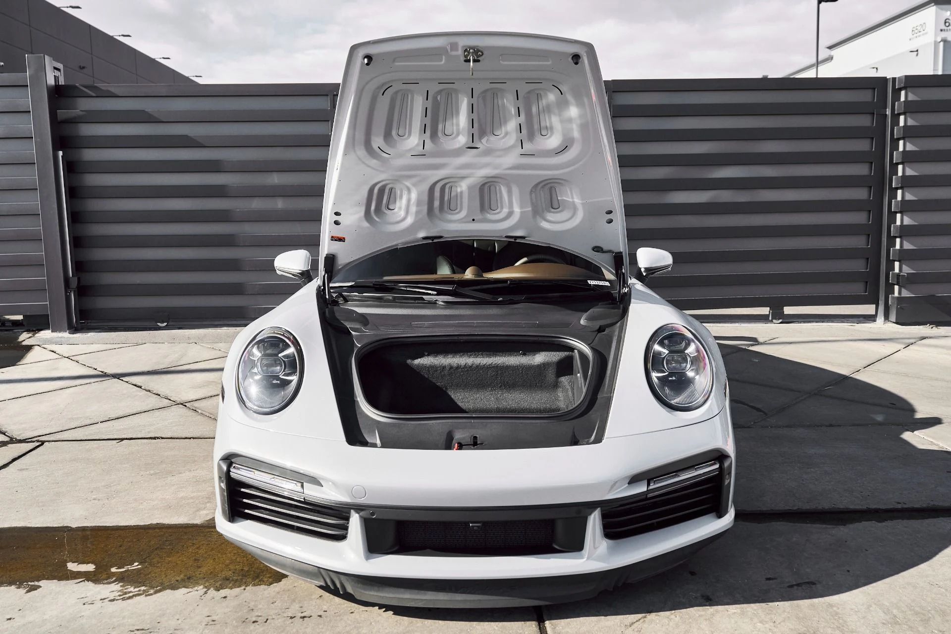 mph014_2857239532_Used_2024_Porsche_911_Turbo_S_1767838694_efedaa8261