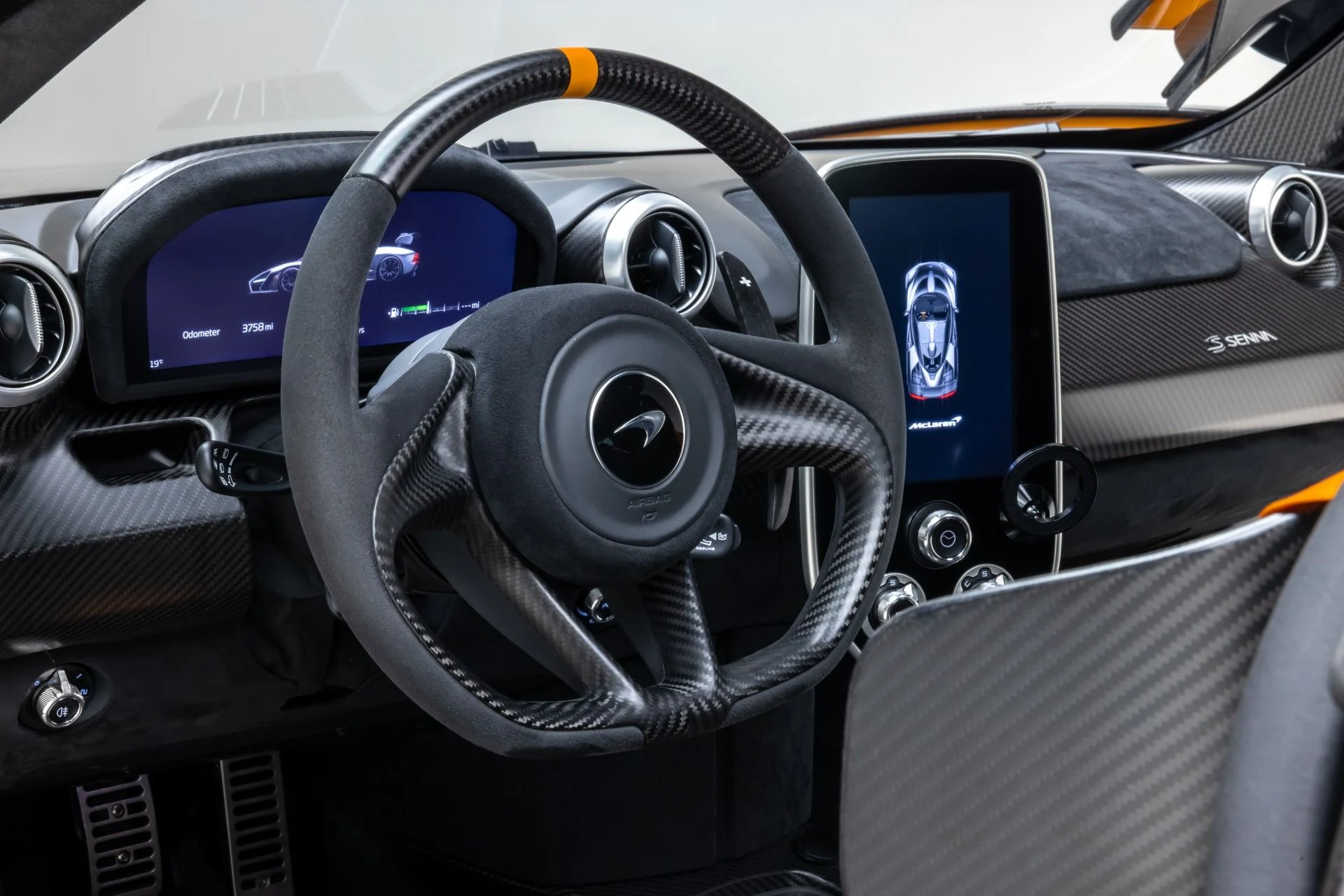 mph014_2863834447_13122_p15_l_8ee58055d9