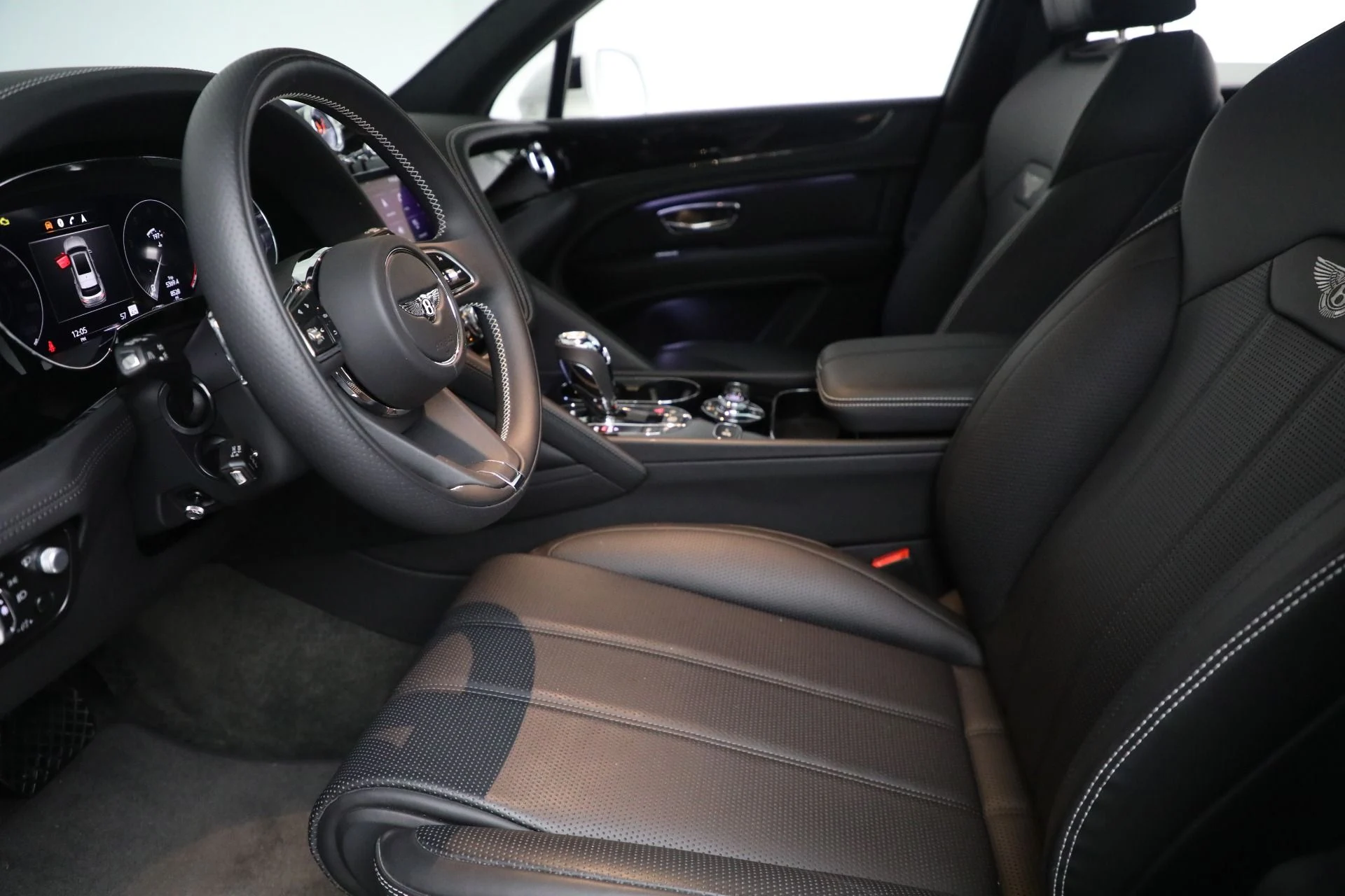 mph014_2865128670_Used_2023_Bentley_Bentayga_V8_9804dcb35b