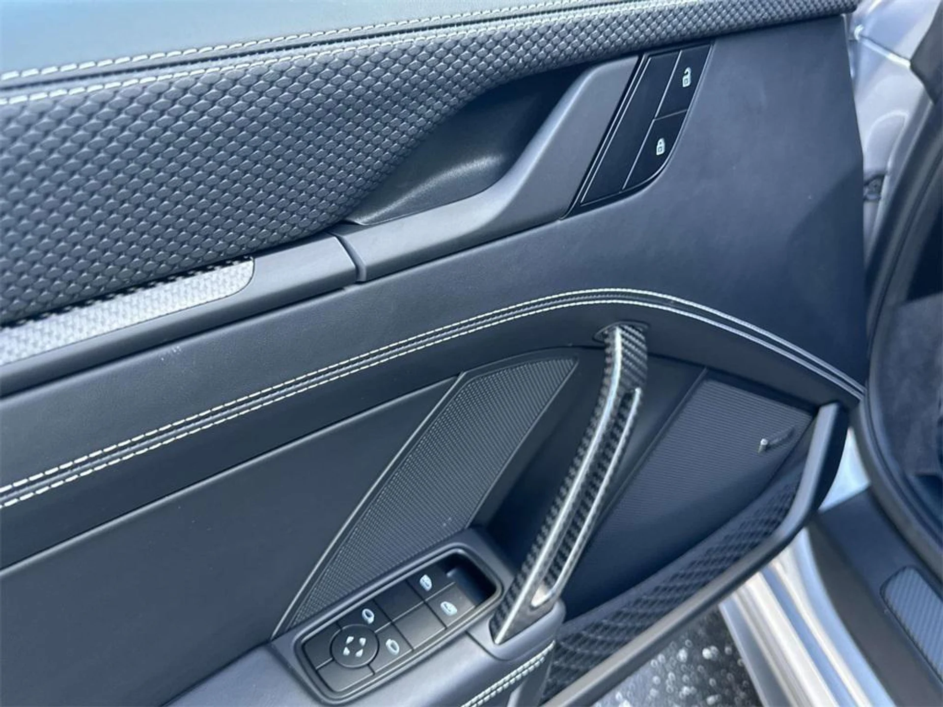 mph014_2865907945_q_Q19_Ixx_Cvwn_Fvp_Bw1uv_Kt5p_TP_Xg_fe6622fb61