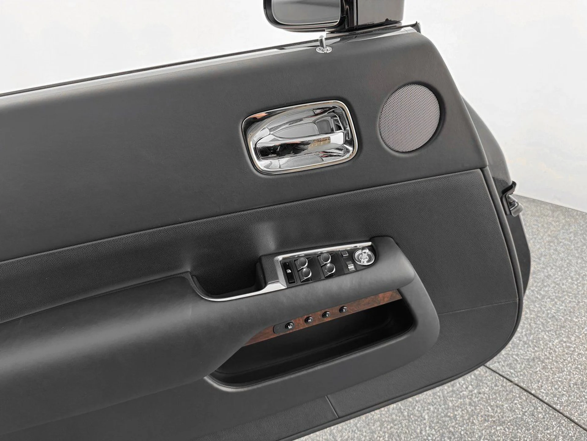 mph014_2870612919_3c0c2973f6db630f14ab63cba827c85bx_26b17c4327