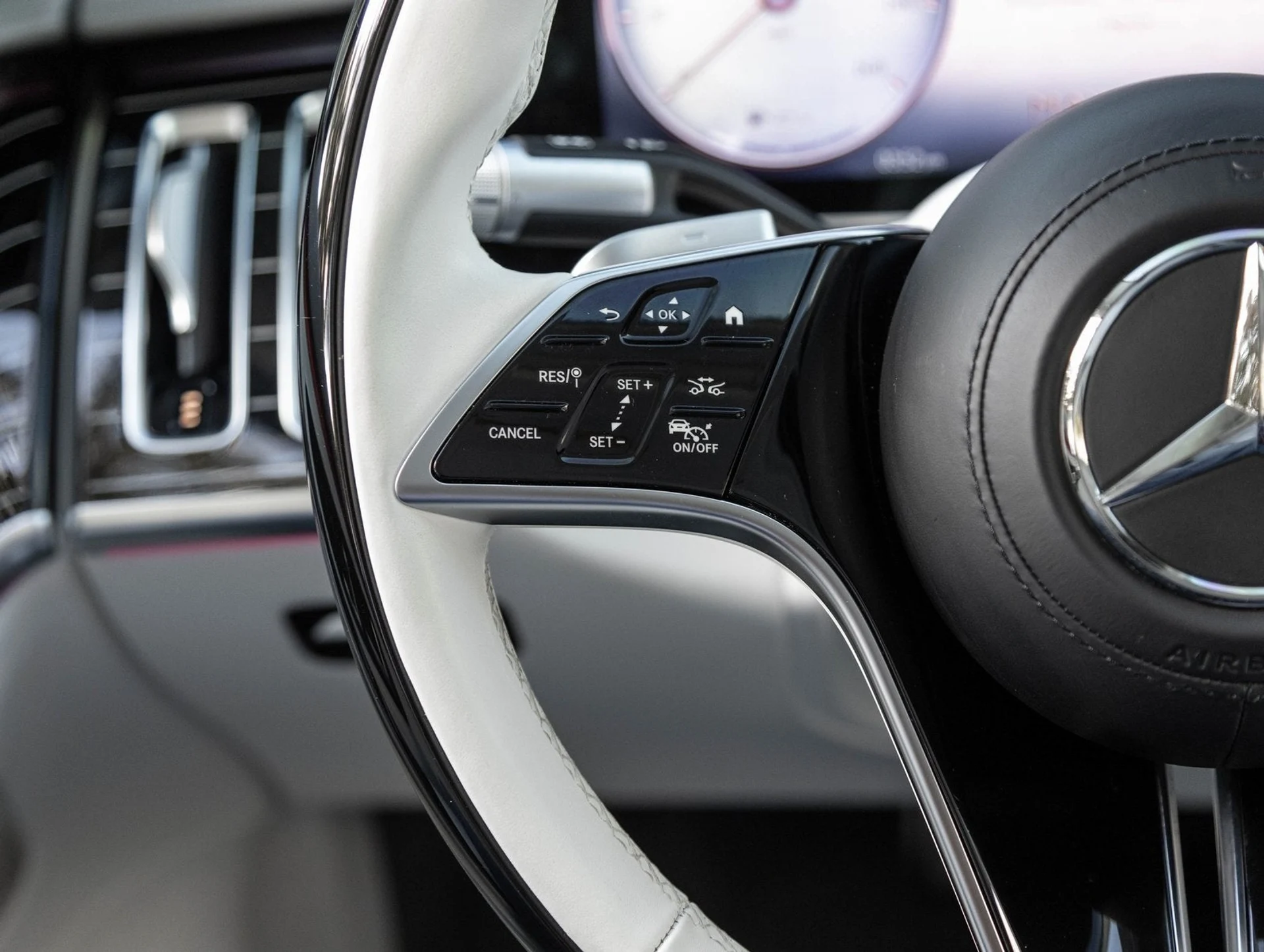 mph014_2871415010_15_c37599cd03