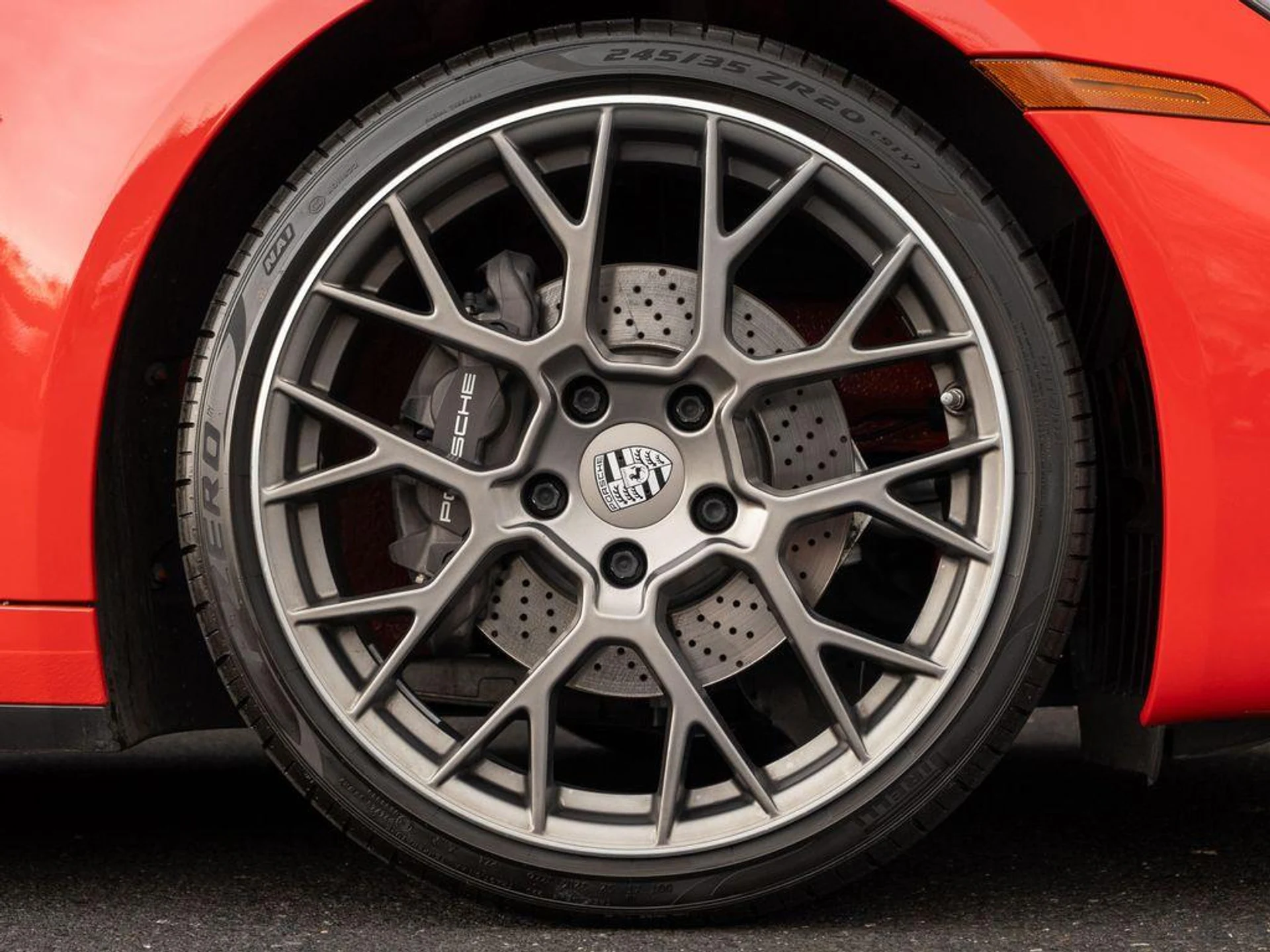 mph014_2876539589_bsc_NLA_Do_Gn_Apd_Mm_Rl_IT_Lh5_Unfs_b852aa64c5