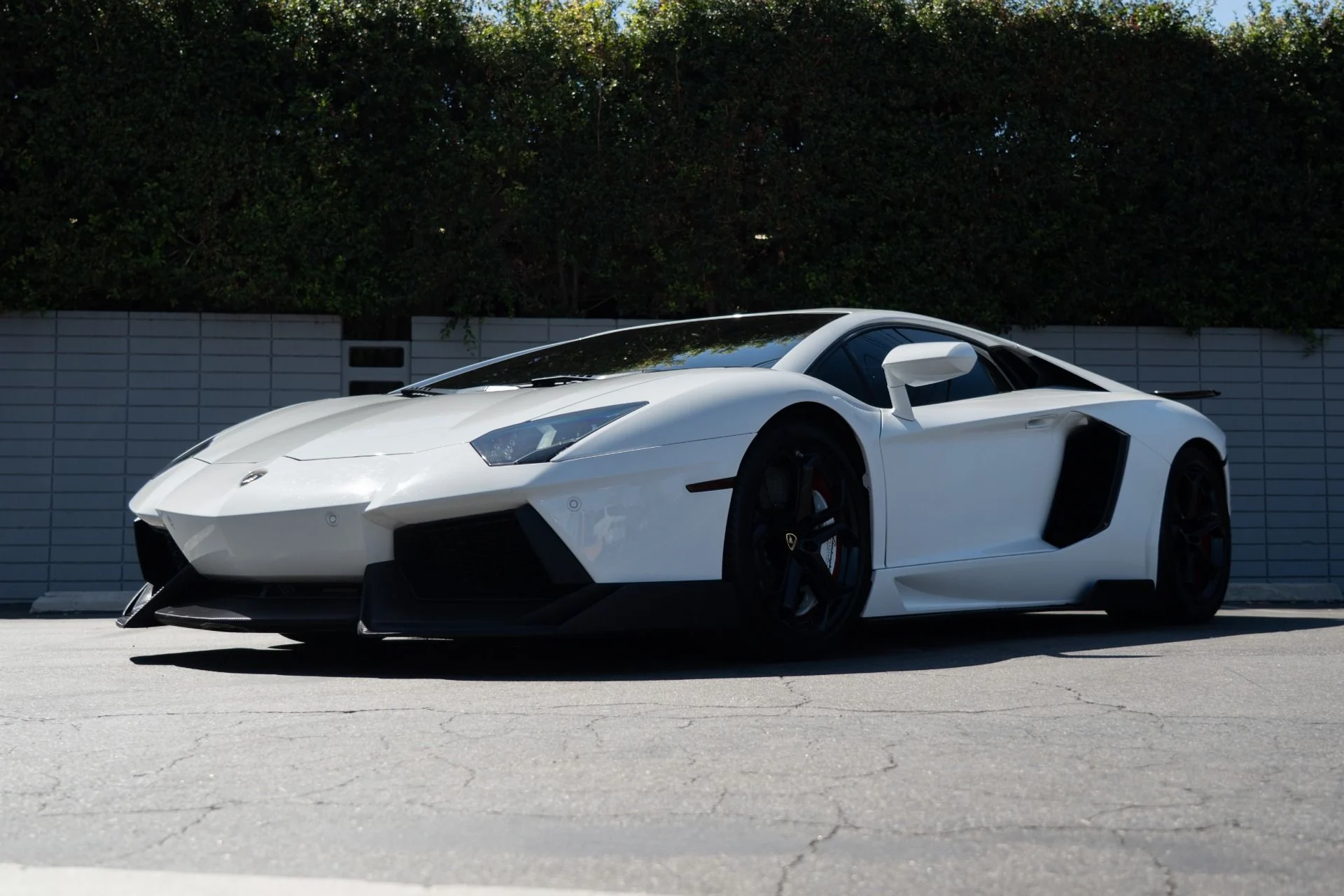 mph014_2876607883_Used_2012_Lamborghini_Aventador_LP_700_4_1757453285_1b0b11aea4