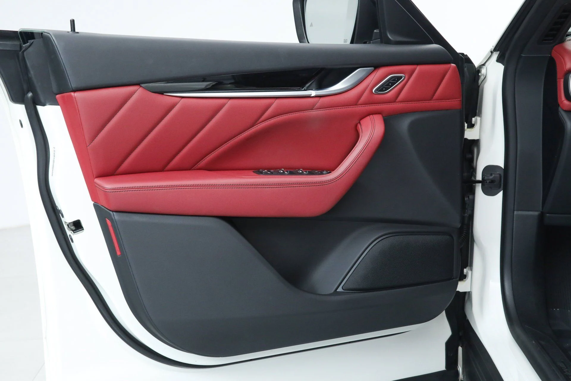 mph014_2896005296_a02283c5bfddf21d3a6199a83a2a1ab5_5e7cee554c