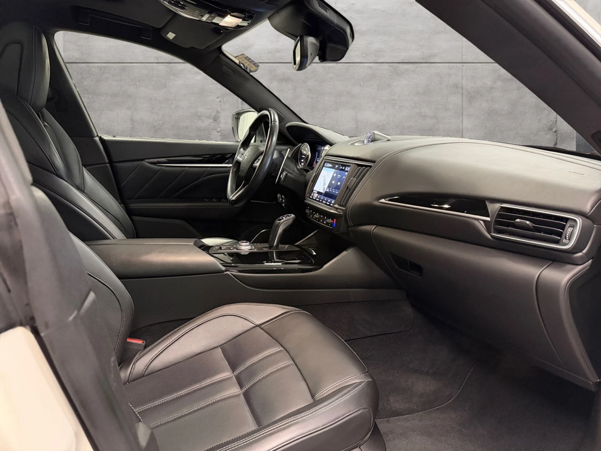 mph014_2897286253_6a01e799_c7c3_43c0_82b4_14ecea236b44_d564ee1df5