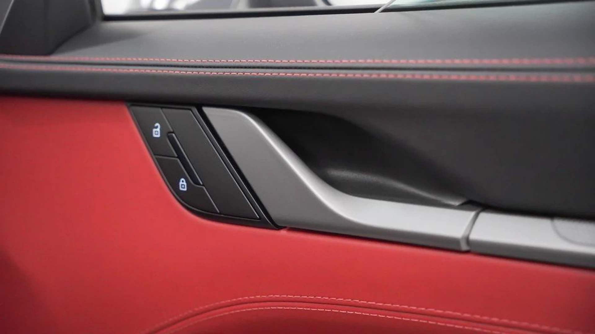 mph014_2899124425_Ds_Faprb_Cogt_Irv_W951j_Rg_Tsl_Jq_E_b240ab8546