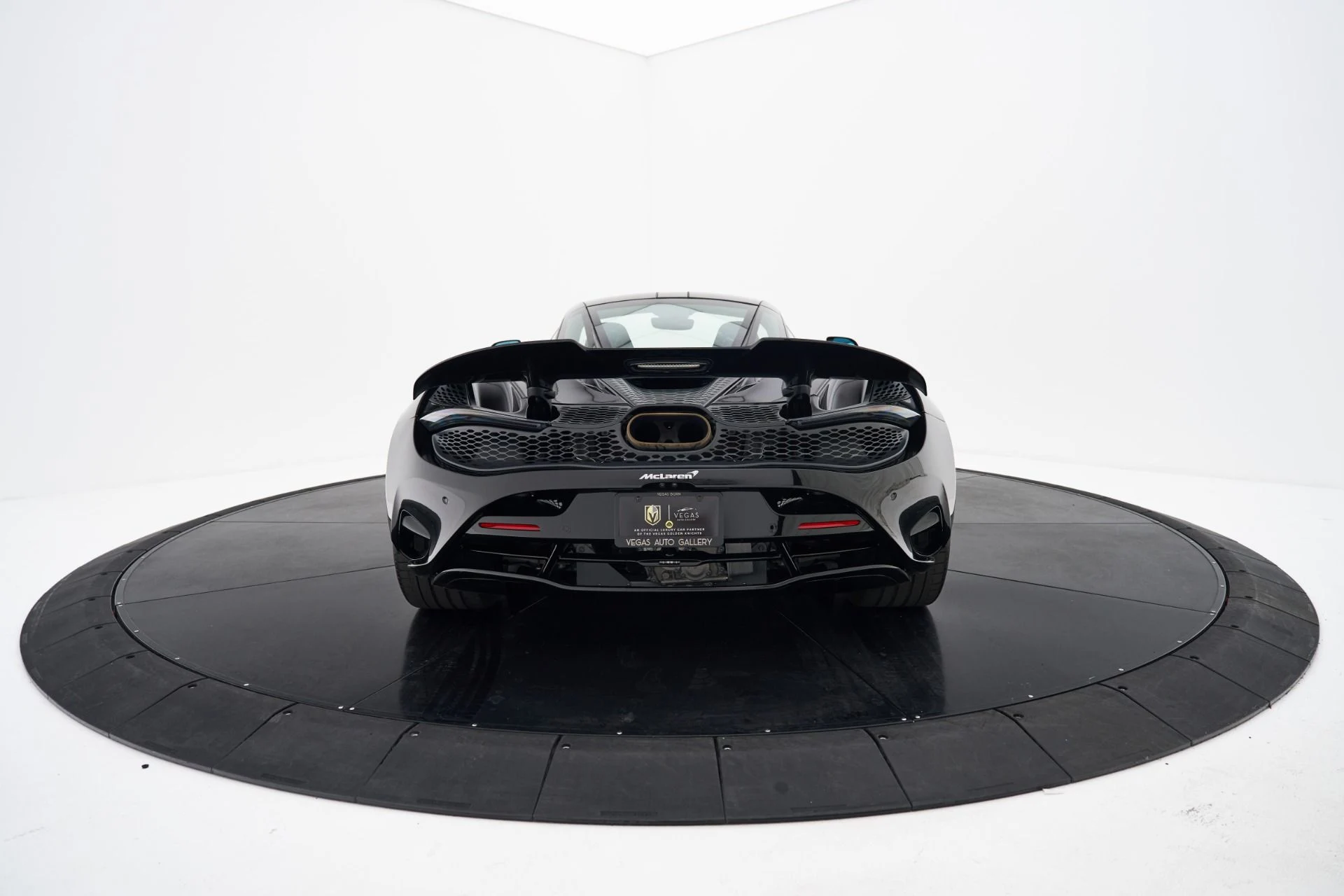 mph014_2899172985_Used_2025_Mc_Laren_750_S_1792693465_6a2467bfa8