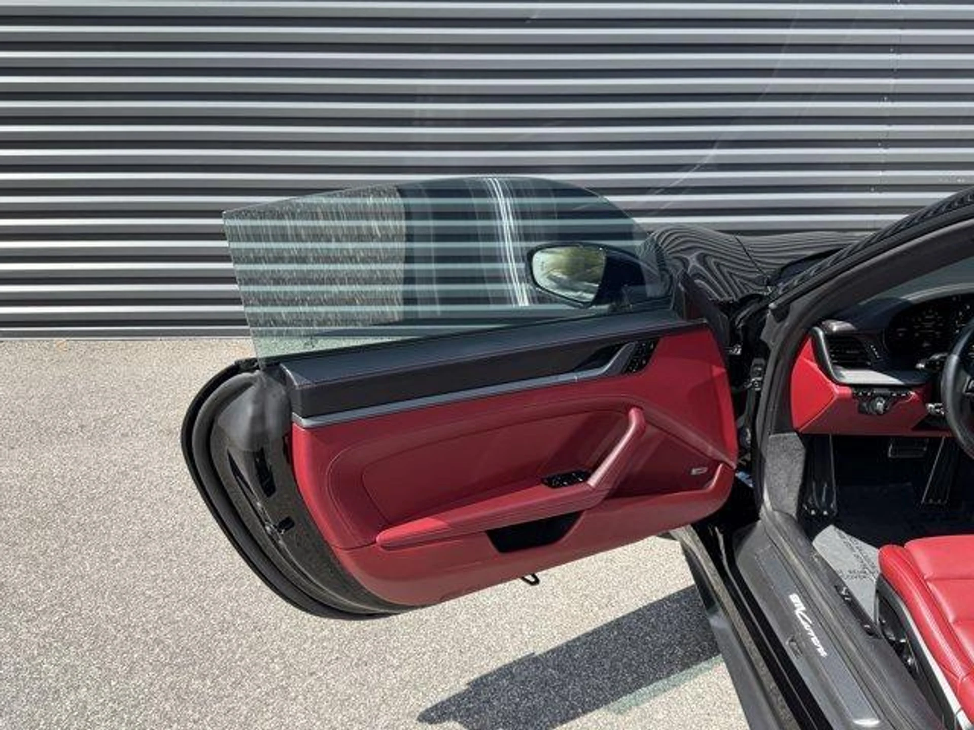 mph014_2899679147_t_C2ybz_Edueml_Jnnip_TK_2y8r0yv_Q_1b9f18010f