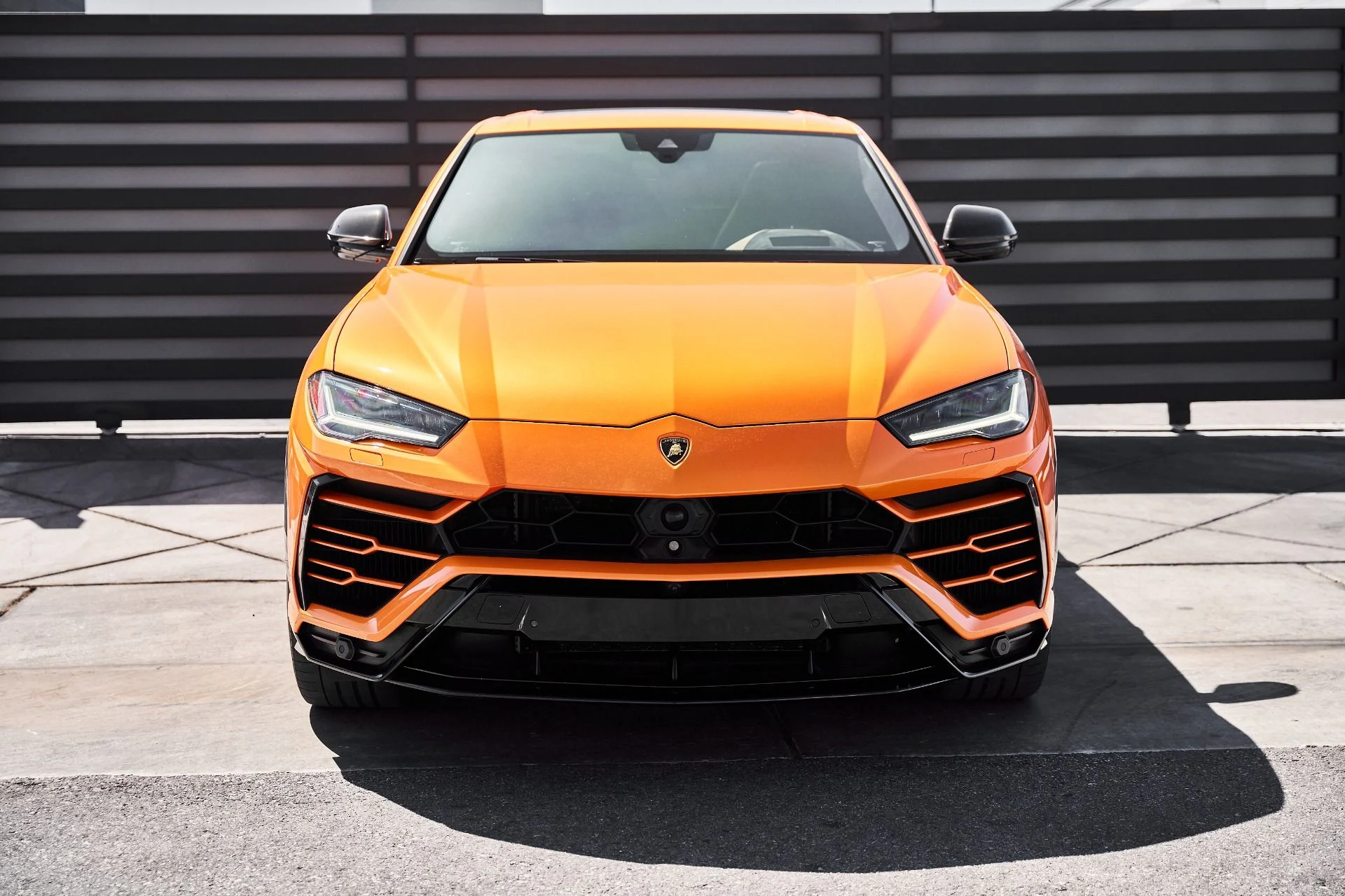mph014_2900985151_Used_2022_Lamborghini_Urus_1778204391_64f8fe23a4