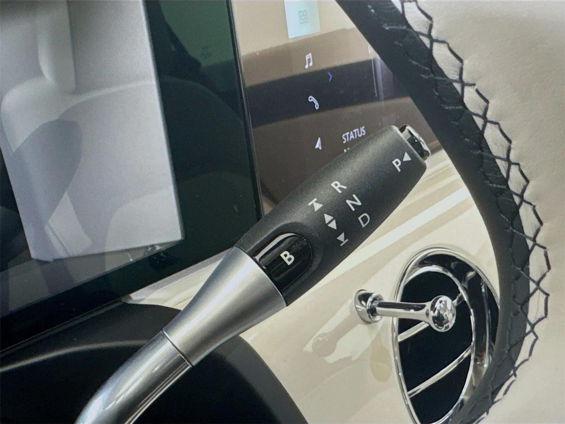 mph014_290104476_6eac8420fbde000c062f551efe2149bdx_eb5476aa9c