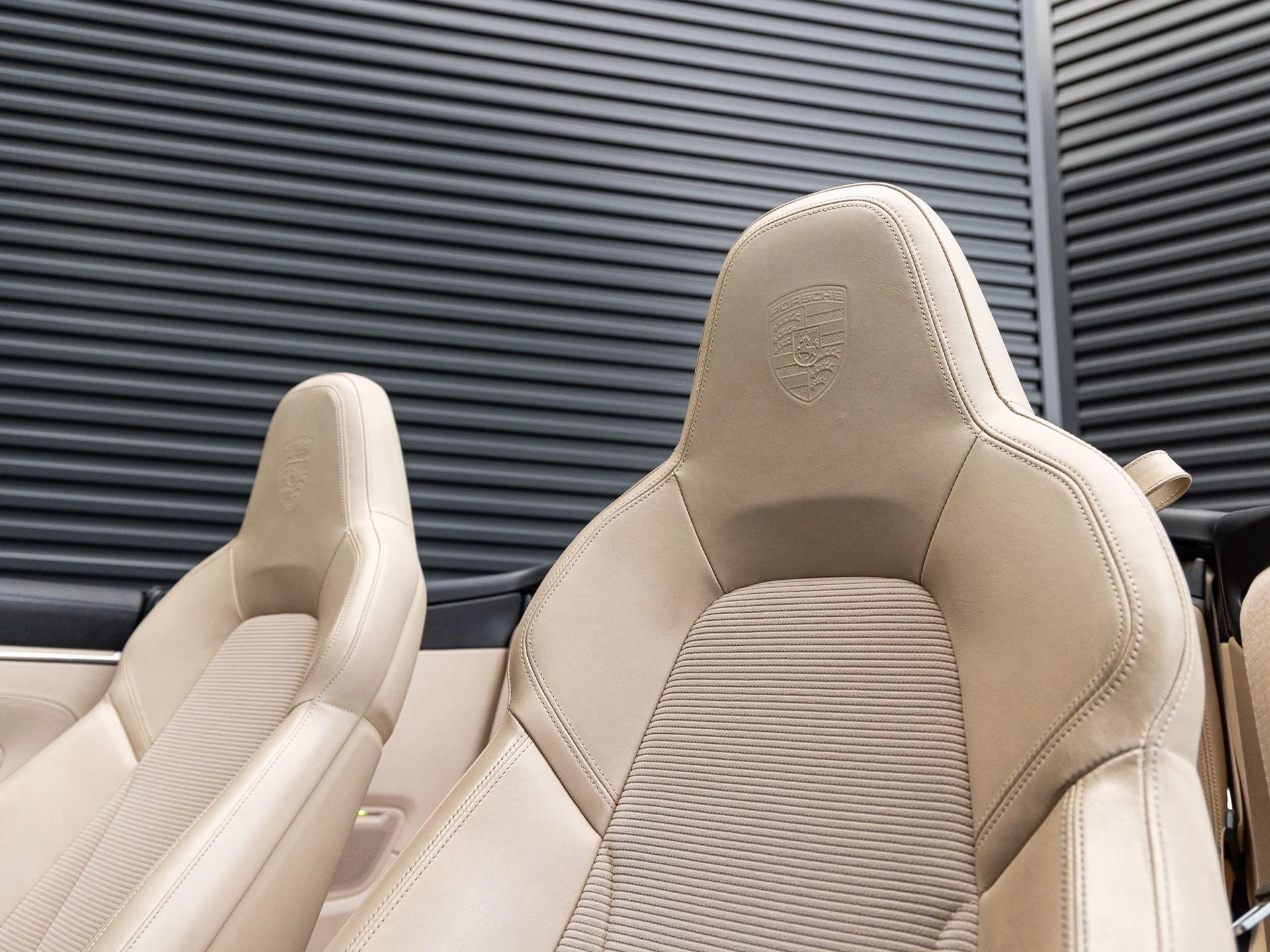 mph014_2911264211_15_71e98d48a2