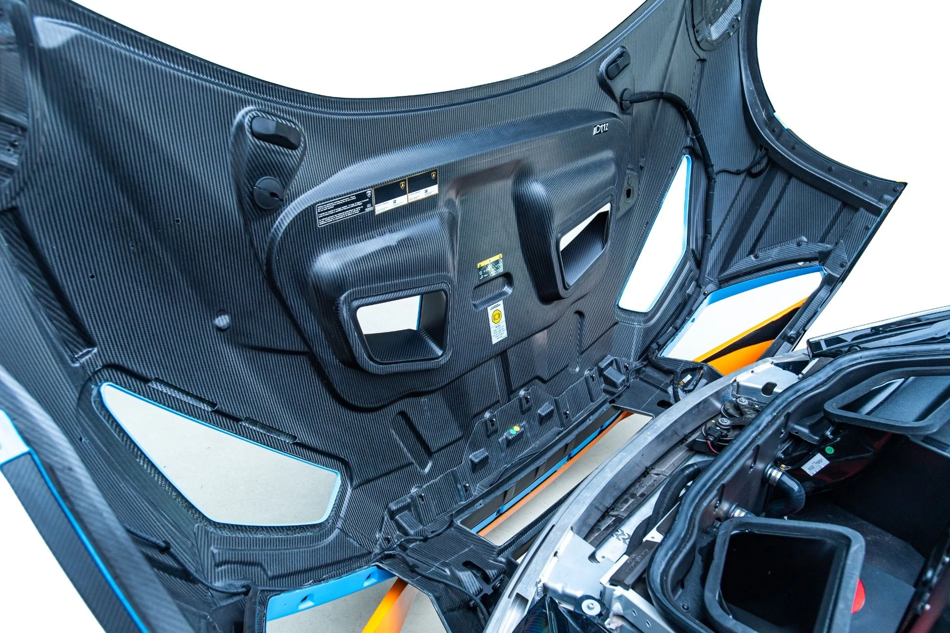 mph014_2911935796_Used_2024_Lamborghini_Huracan_STO_Alpha_10_Twin_Turbo_1786644416_96f05f8eeb