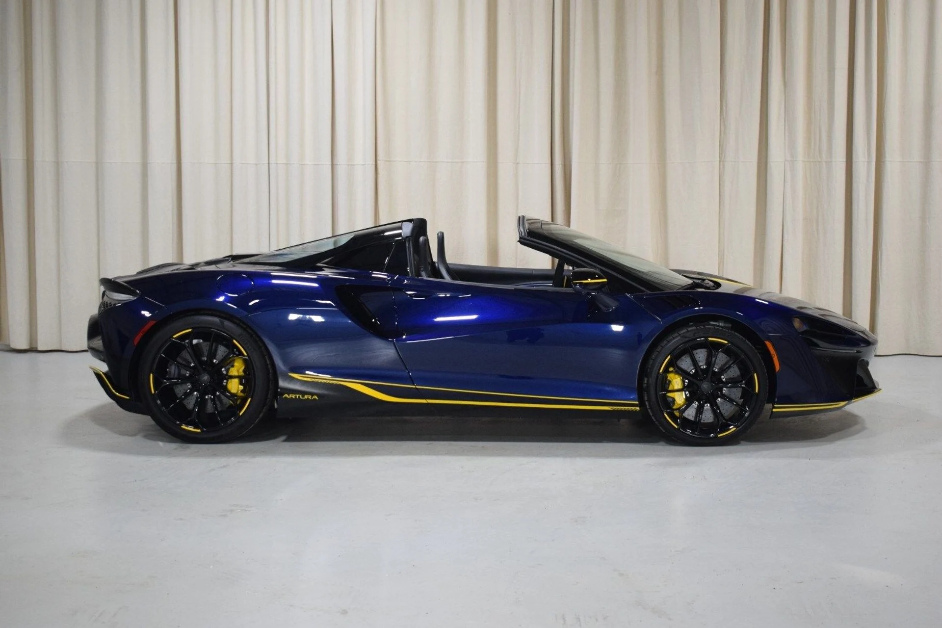 mph014_2914893396_dcc7d8351aa44ef90f97fc948cf3cd58x_7917439a62