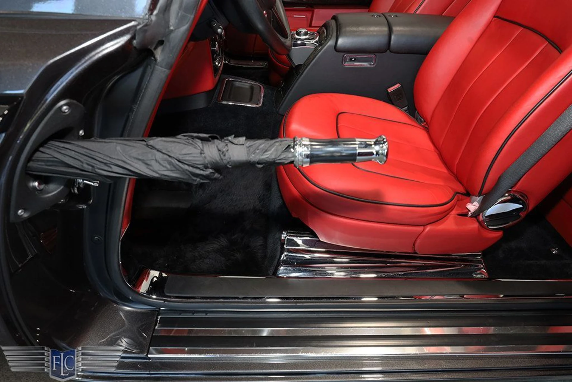 mph014_2917435000_used_2017_rolls_royce_phantom_drophead_coupe_9689_23040582_15_1024_4afabcde0d