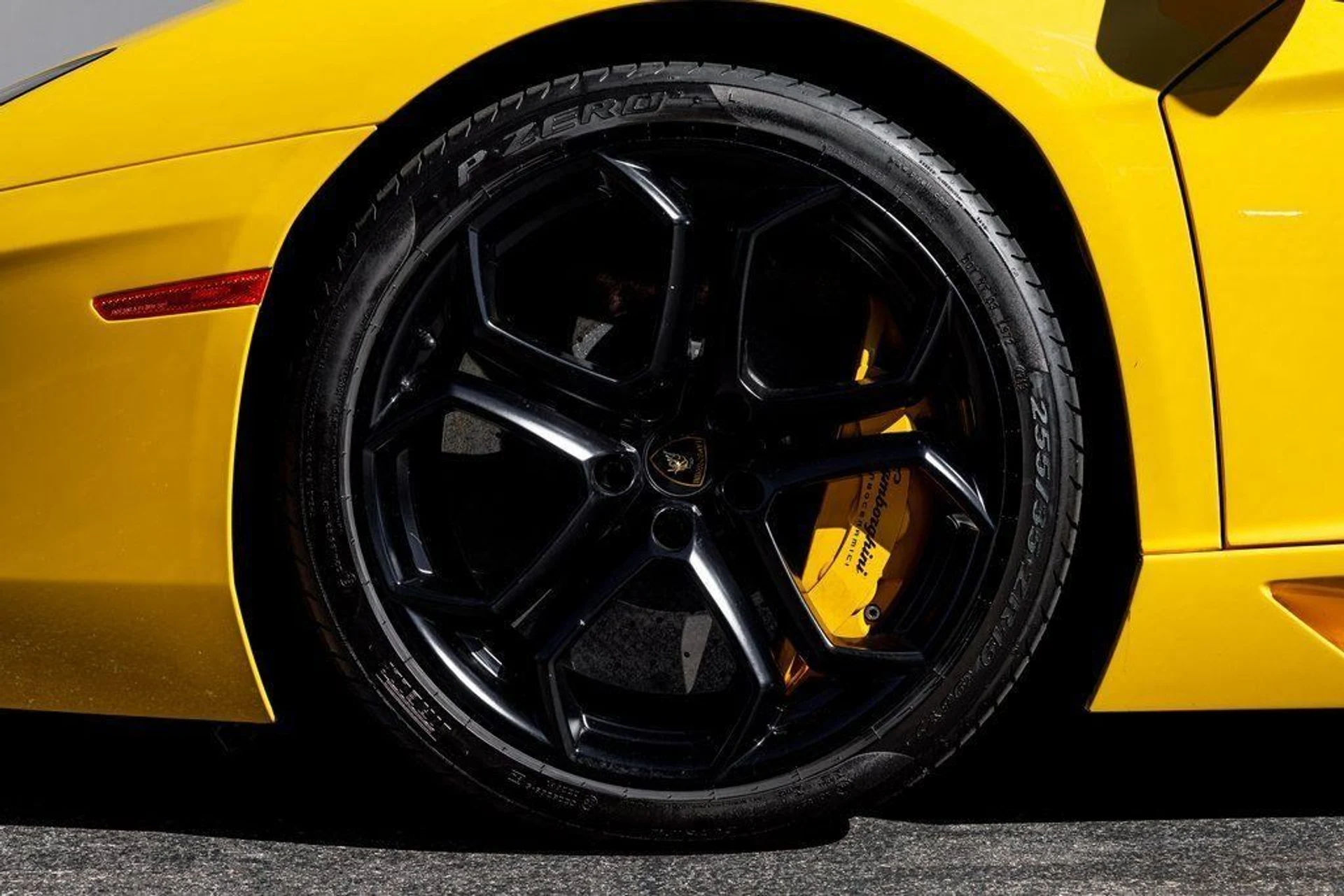 mph014_2930040061_d29d3415dbdc7520df0c407487a4f0e8_b6f85b7bb8