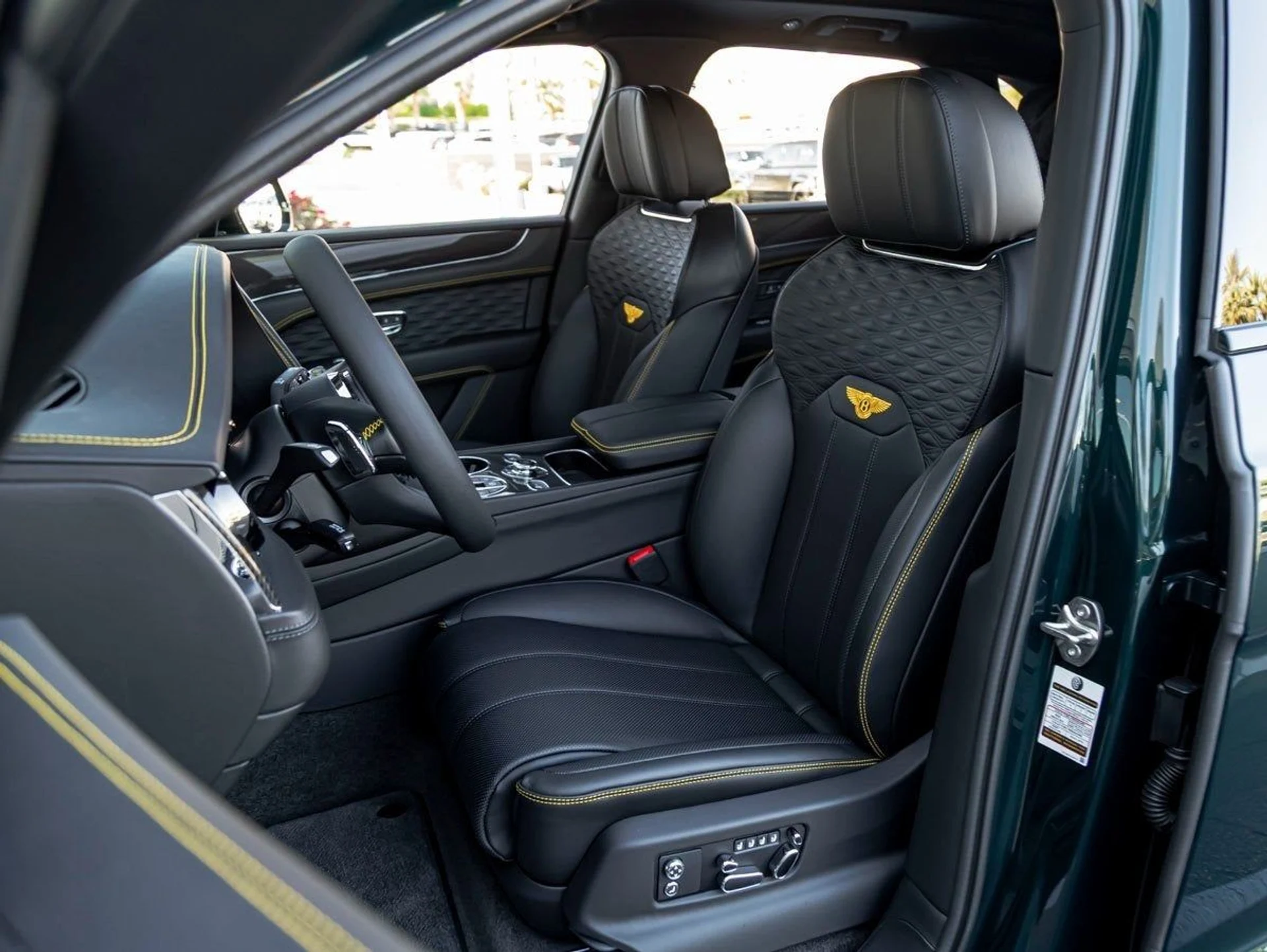 mph014_2940846342_15_084943bcf3